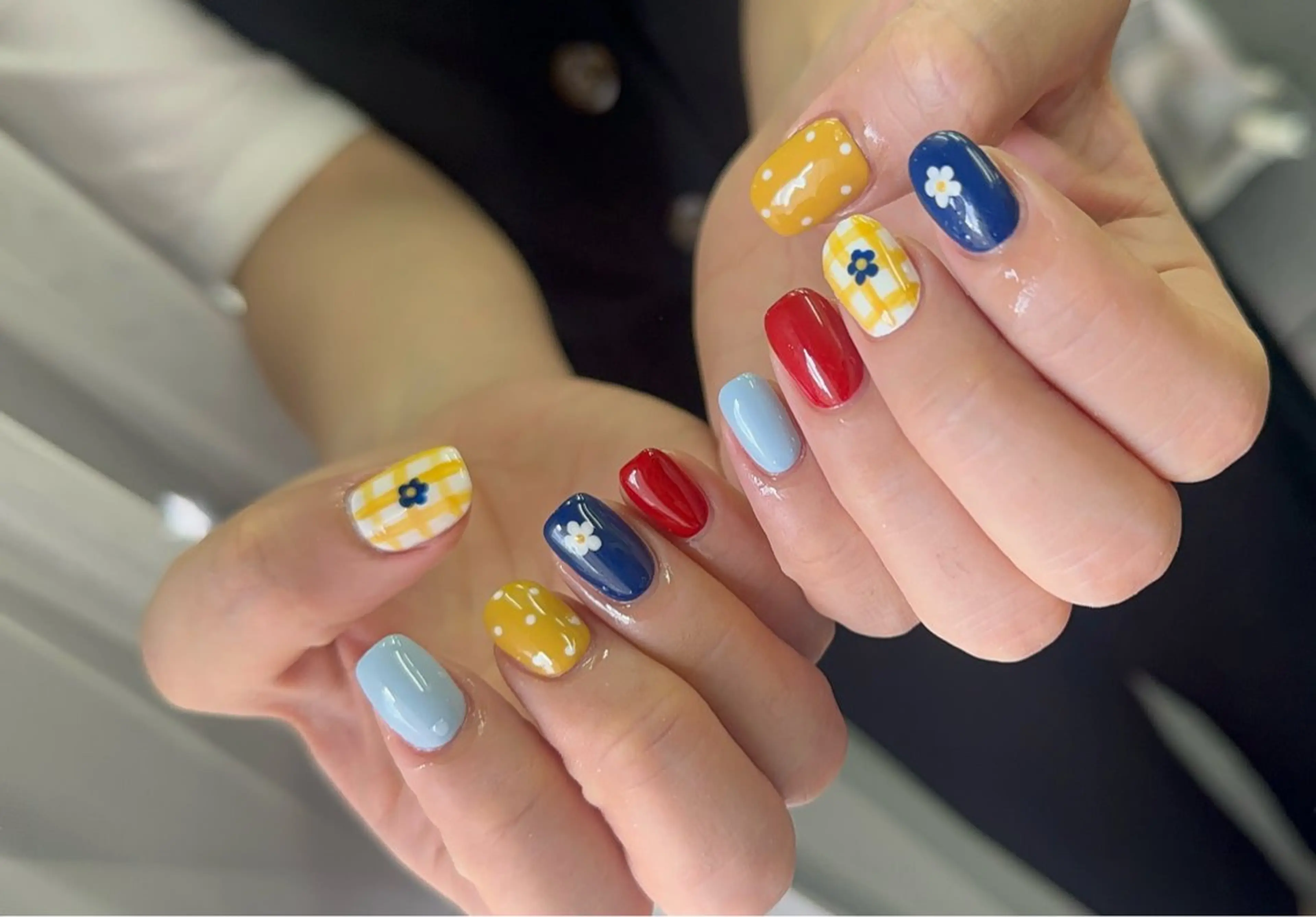 ネイル MissU ネイルサロンのネイルデザイン