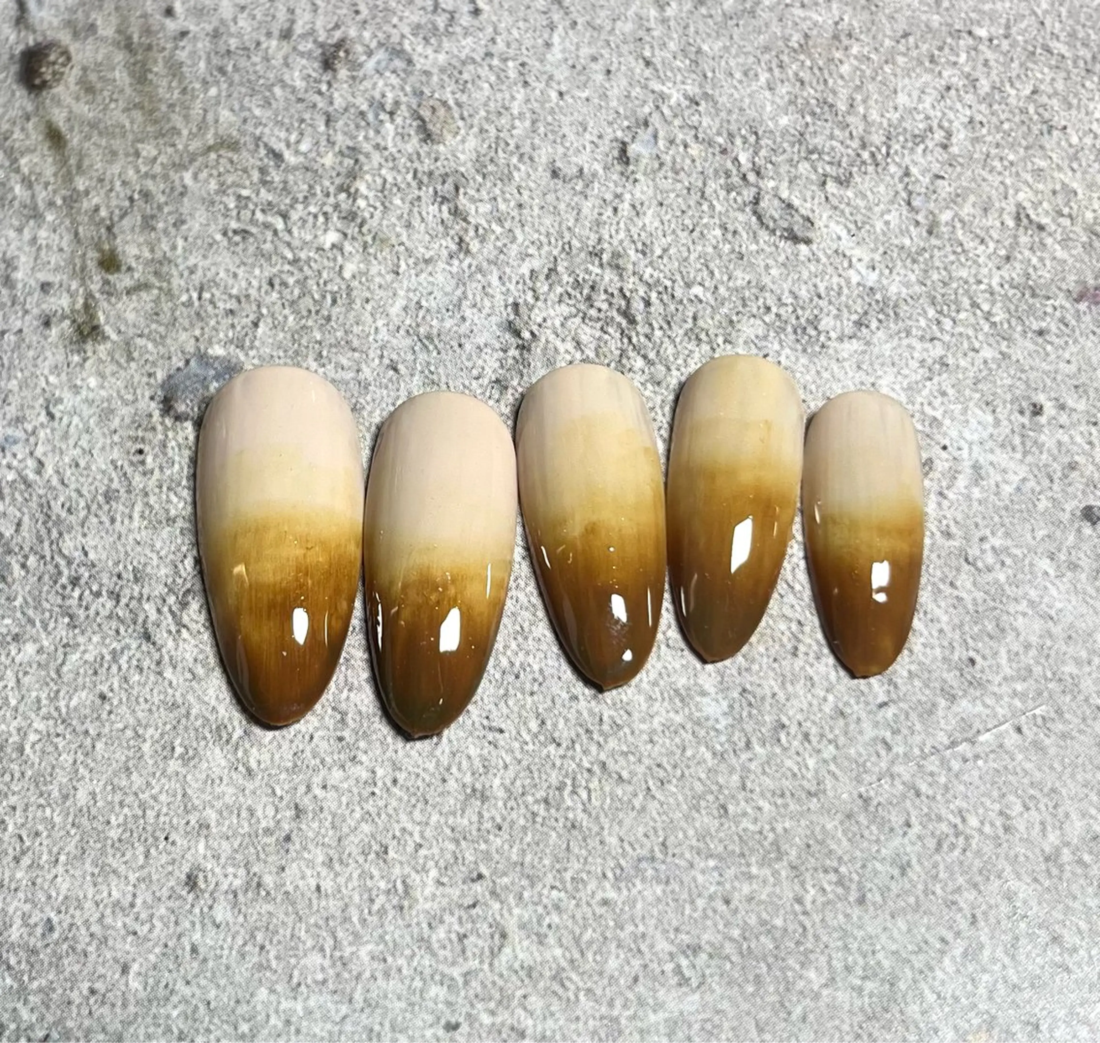 ショート 2DY NAIL SALONのネイルデザイン