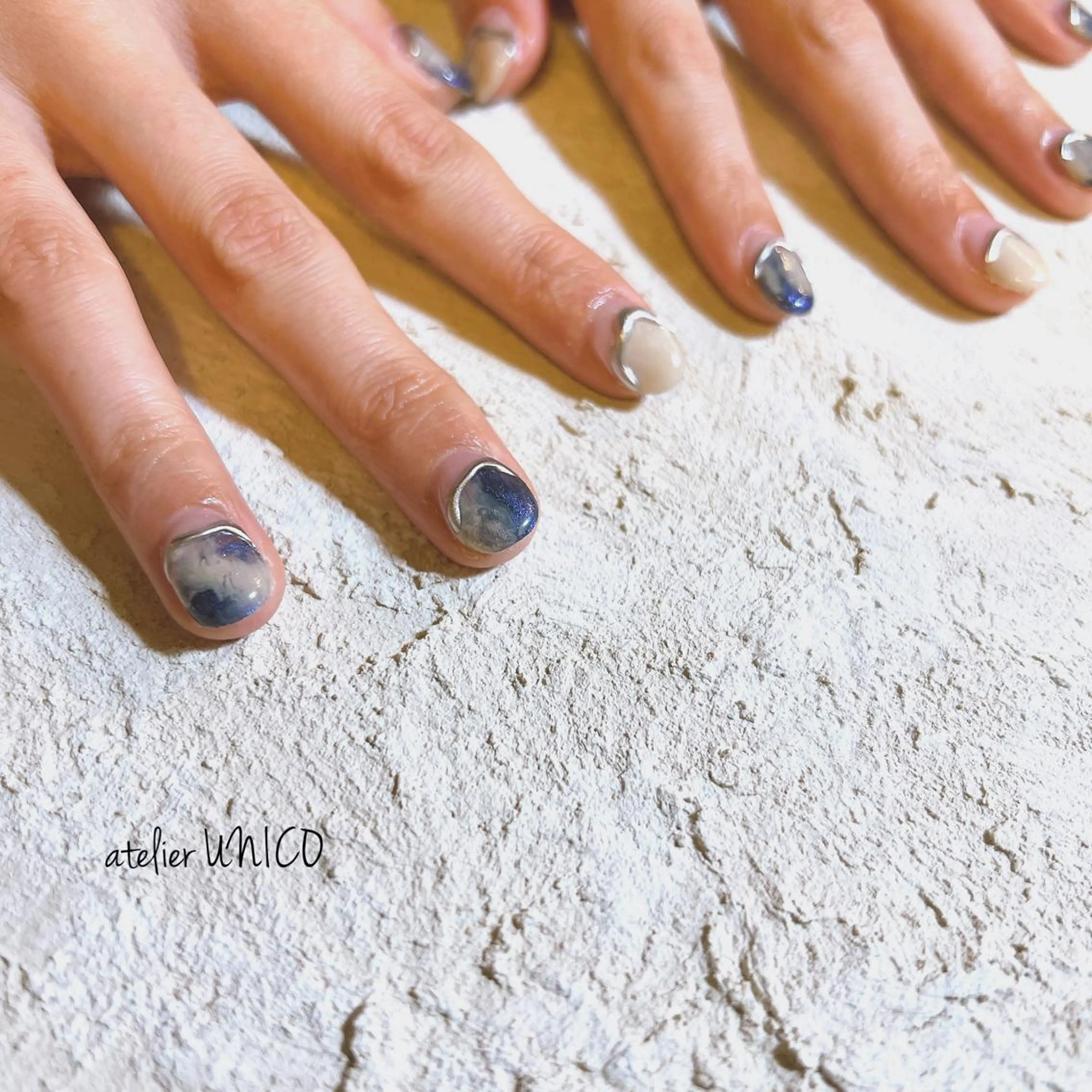 ネイル フレンチネイル マグネットネイル ハンドネイル アトリエ UNICOのネイルデザイン