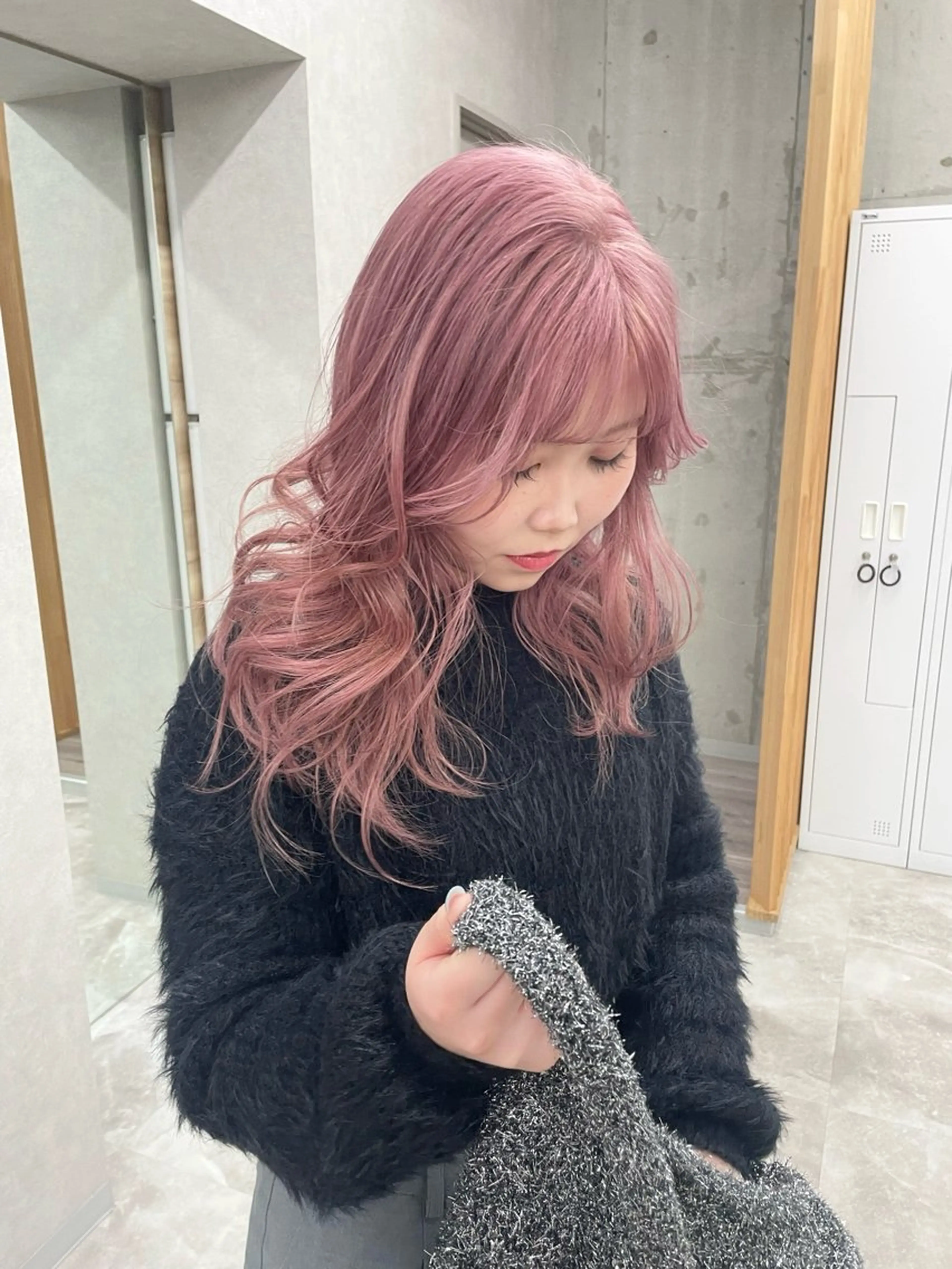 セミロング カラー ブリーチ ケアブリーチ ラベンダーカラー ピンクカラー ピンクラベンダー ヘアカラー ブリーチ/ベージュ 💕/momoaのヘアスタイル