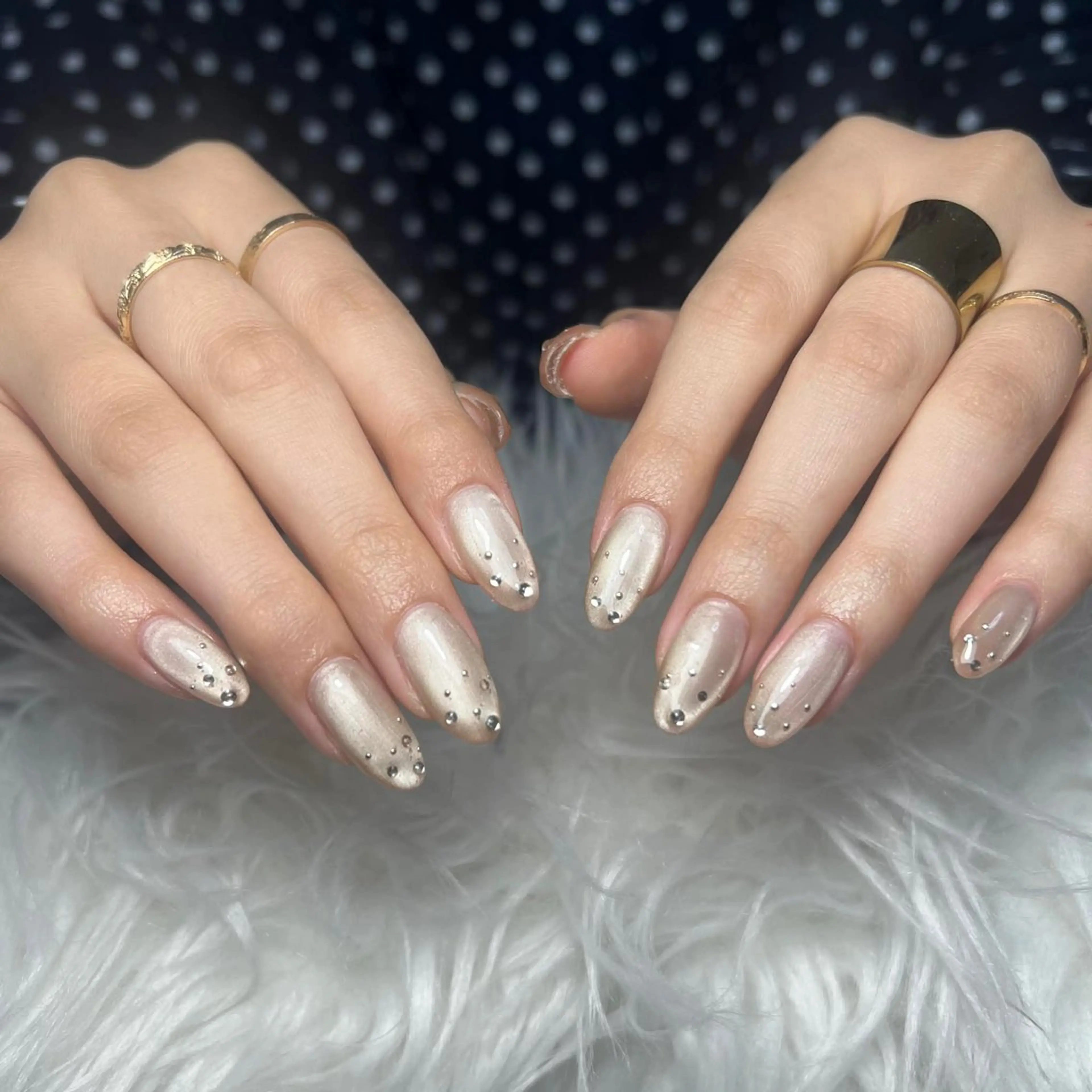 ネイル ハンドネイル T. Leeのネイルデザイン