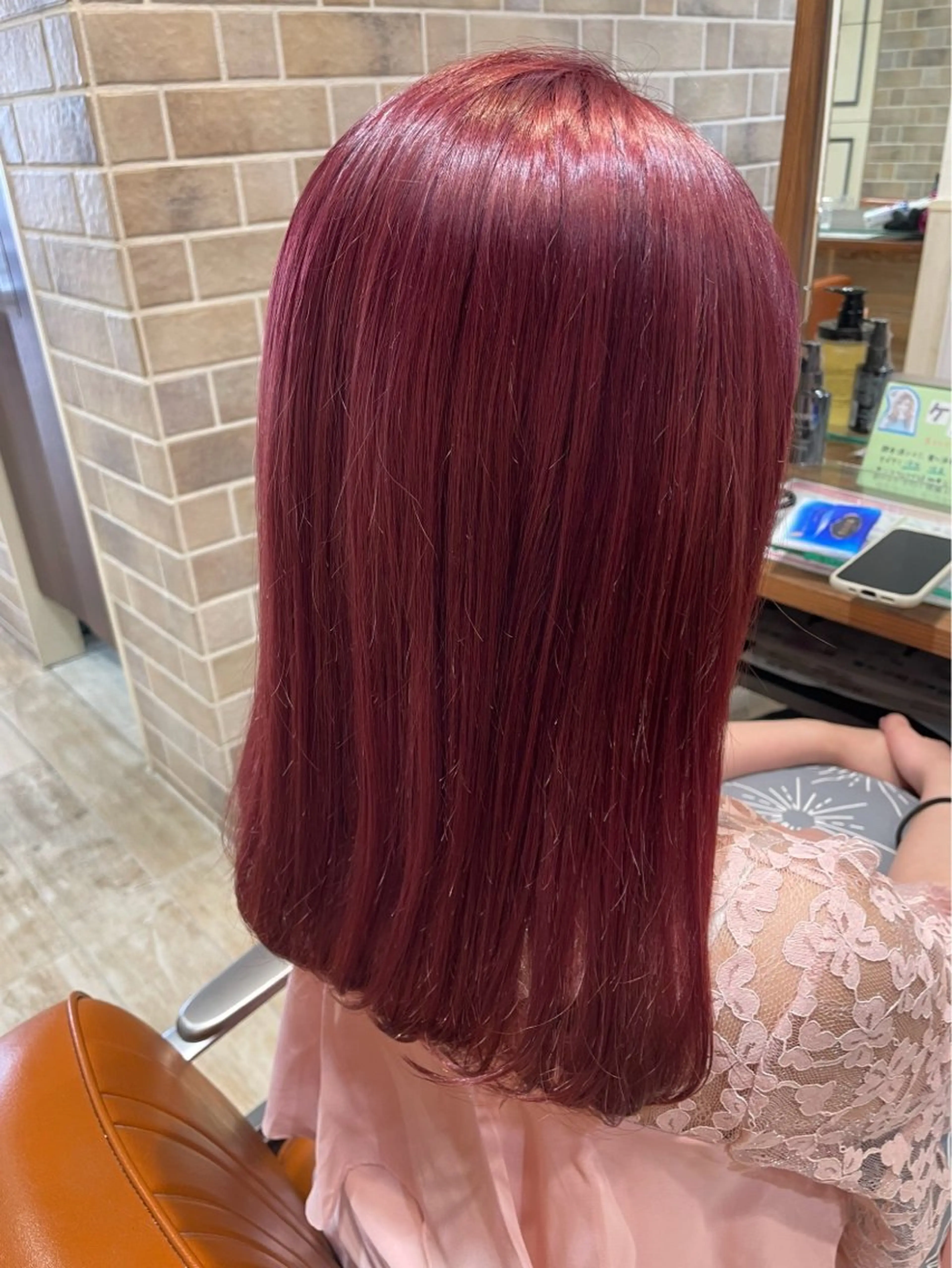 カラー 須藤 向日葵のヘアスタイル