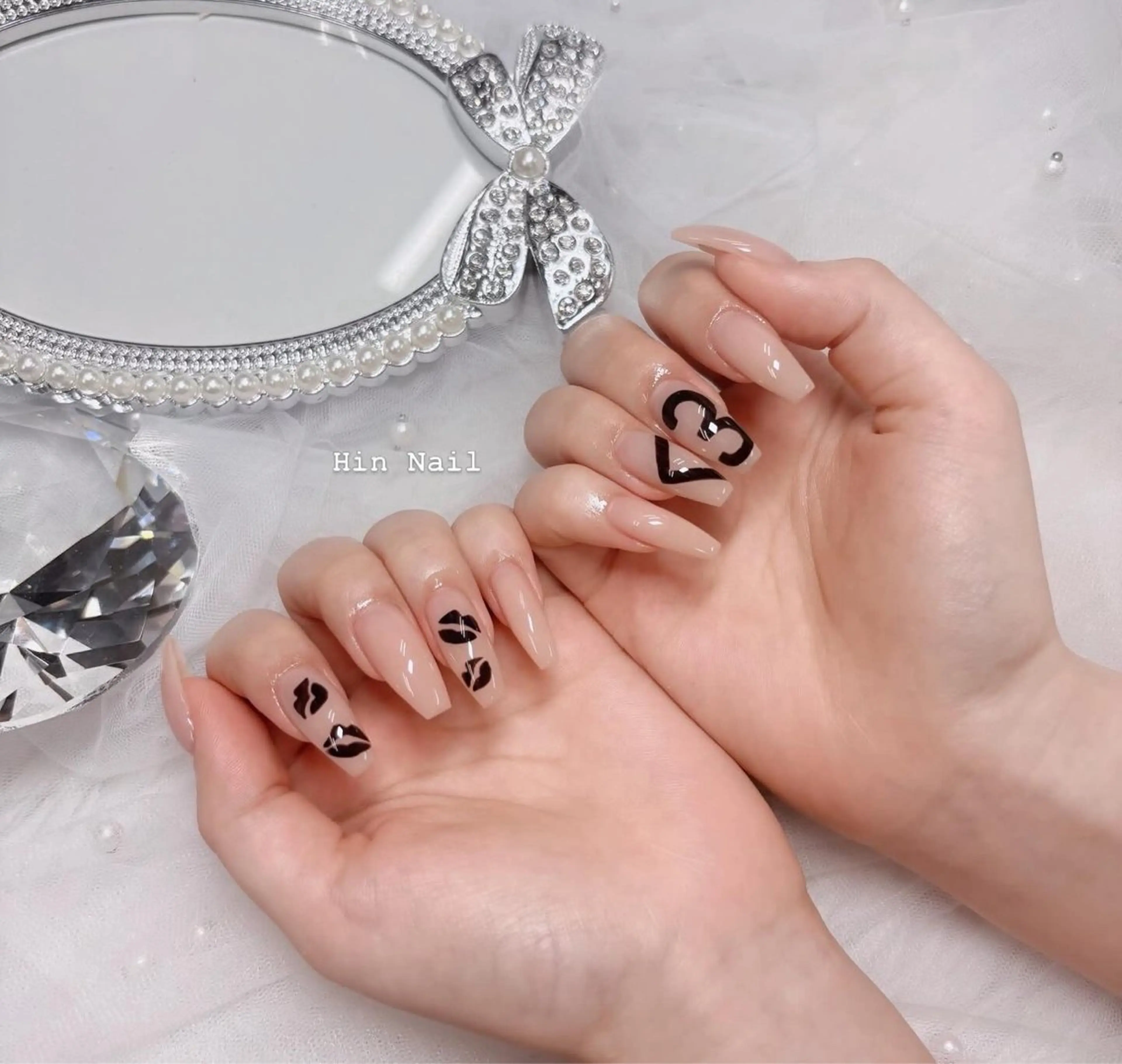 ネイル ハンドネイル HIN NAILのネイルデザイン