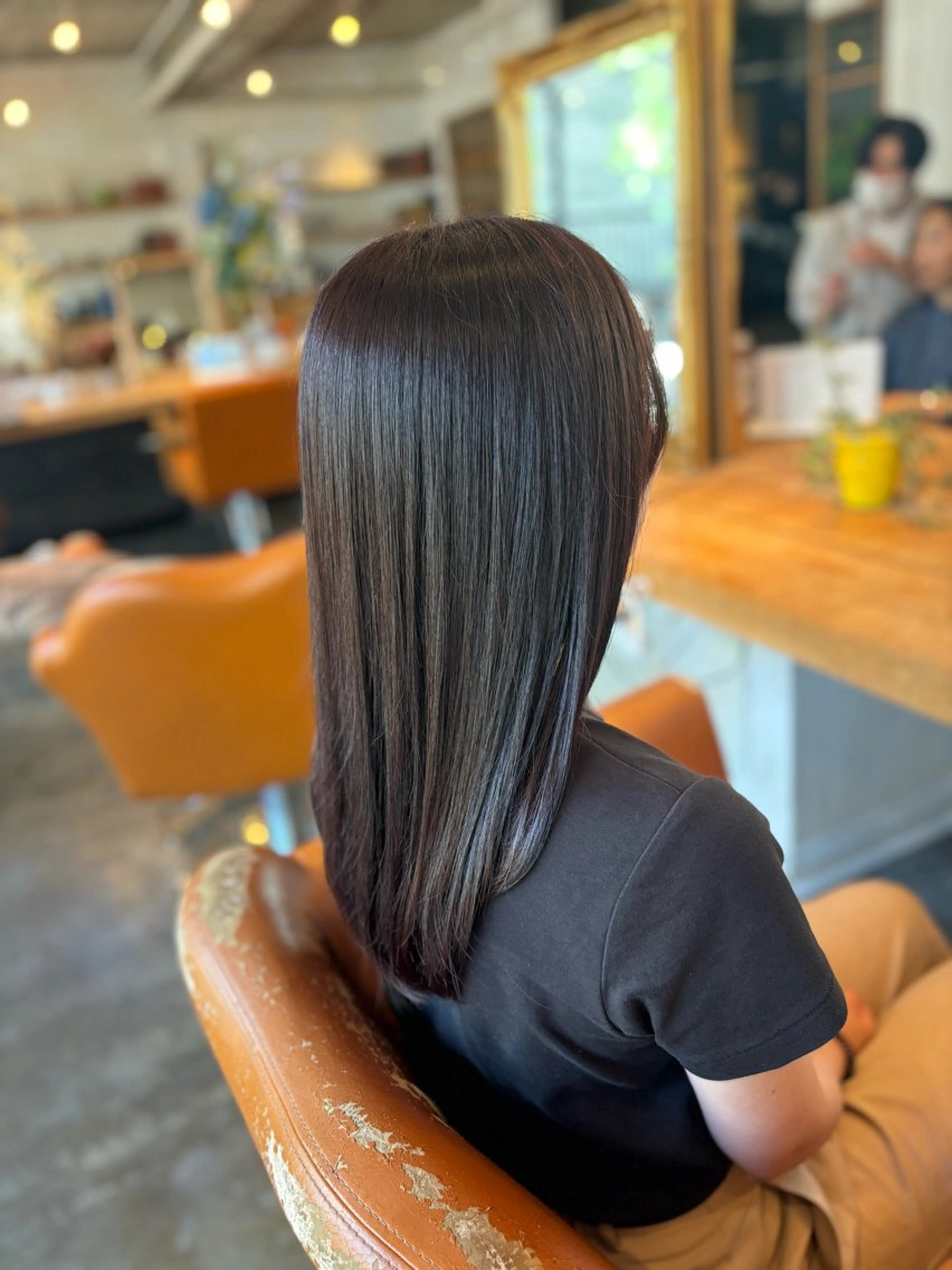 セミロング カラー 髪質改善カラー ブラウン🤎YUMEのヘアスタイル