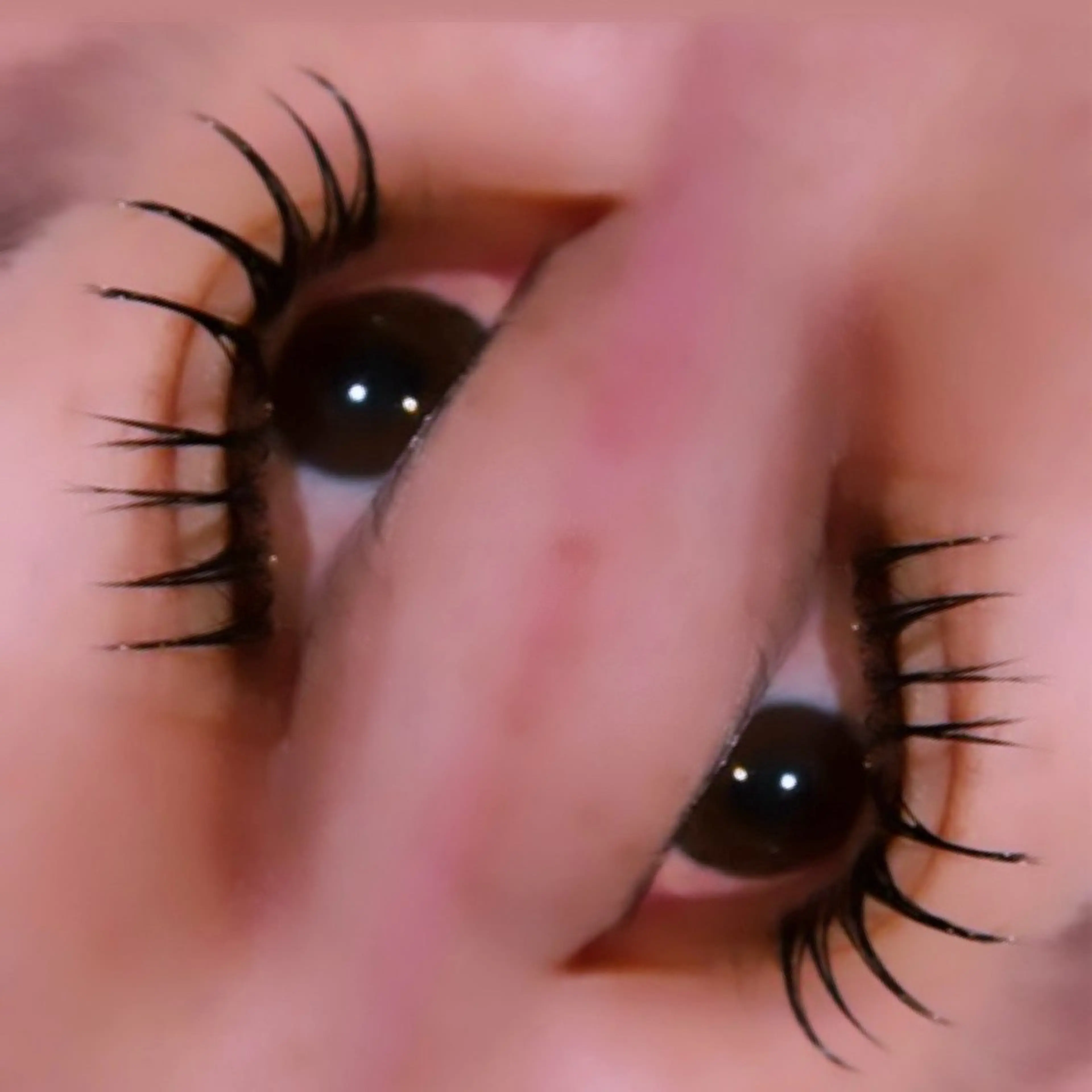 マツエク・マツパ 成田 美翔のヘアスタイル