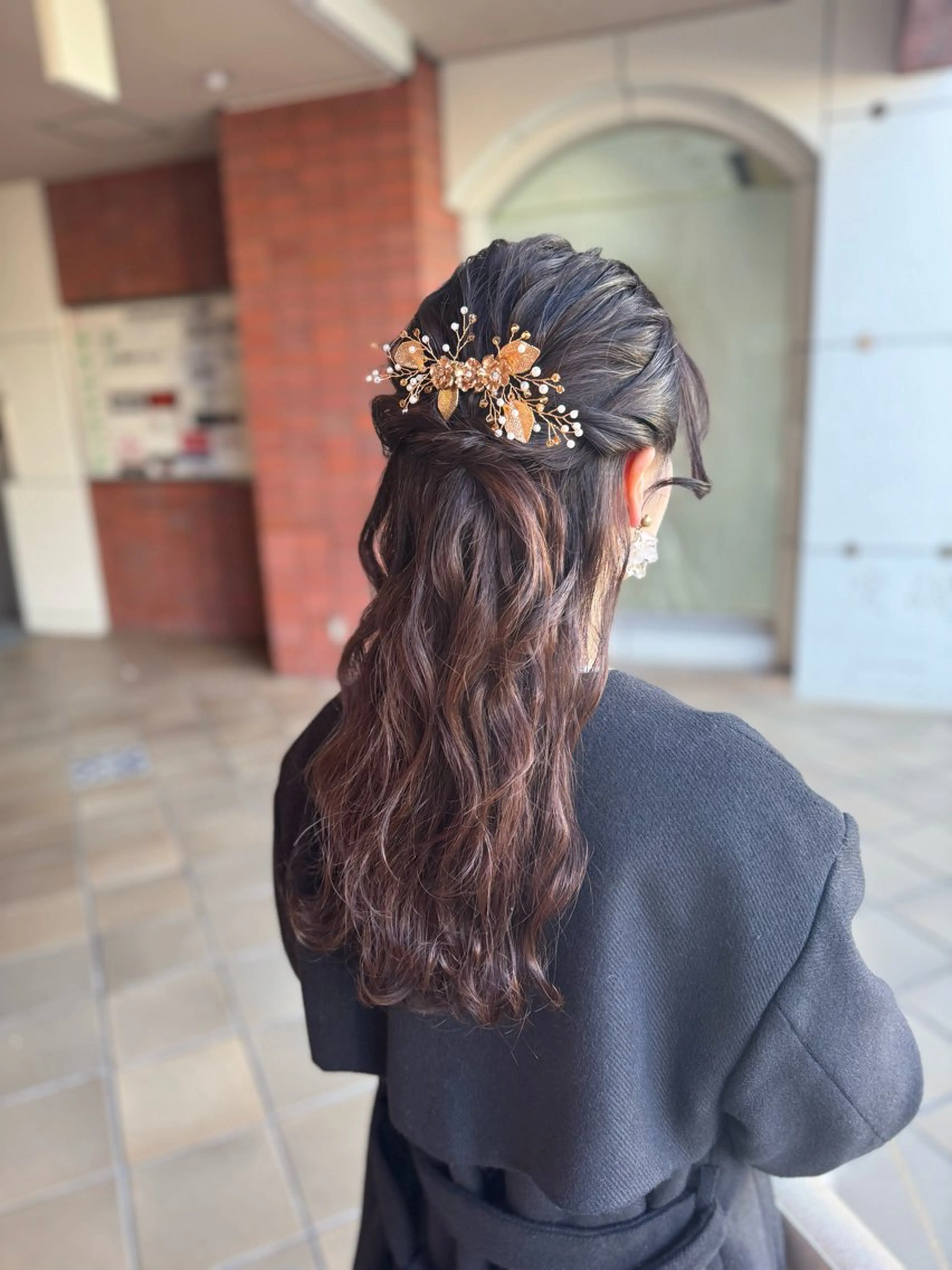 ヘアアレンジ ハーフアップ 藤川 瑛梨奈のマツエク・マツパデザイン