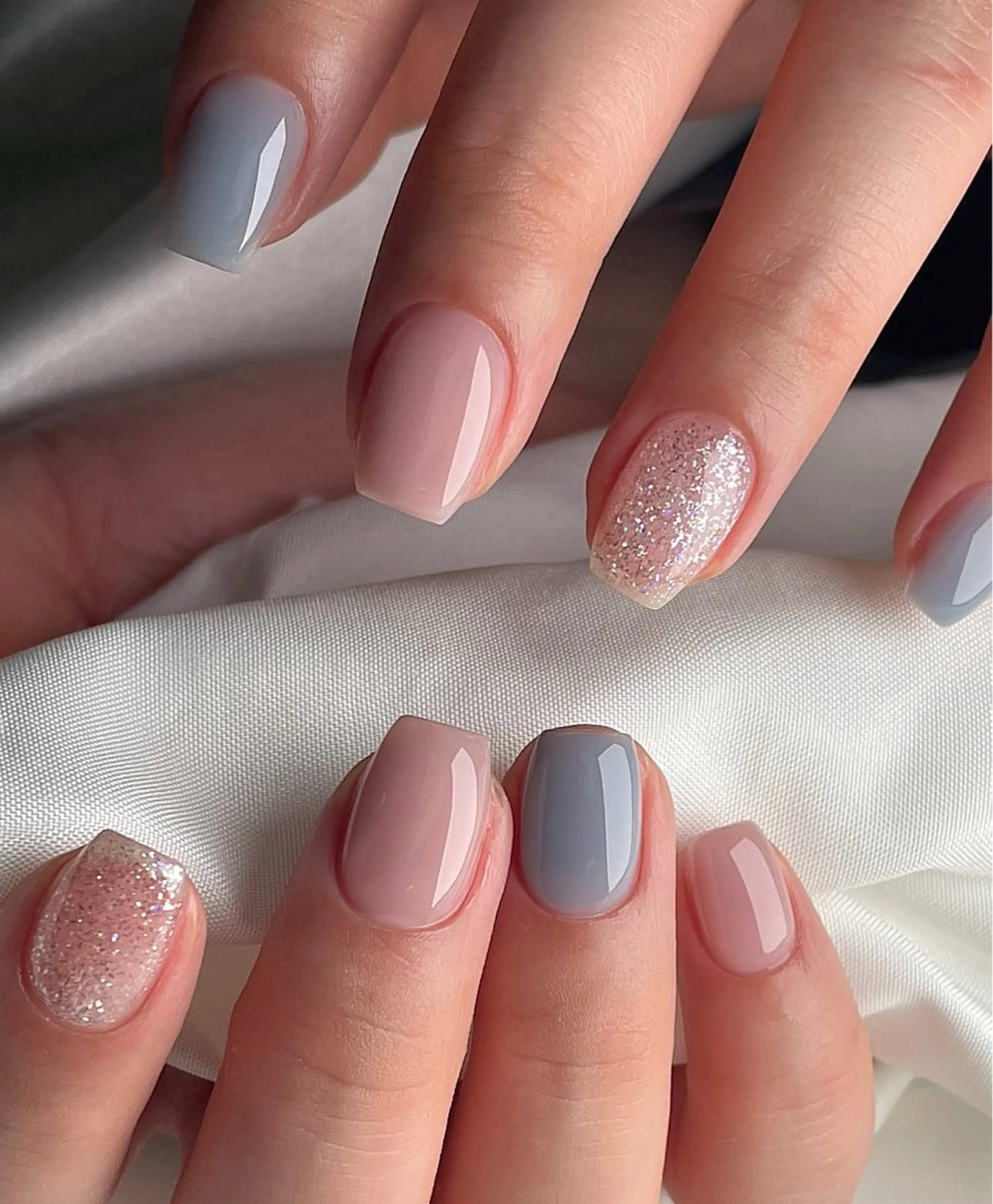 ネイル ハンドネイル 🎀PG🩵 ネイルサロンのネイルデザイン