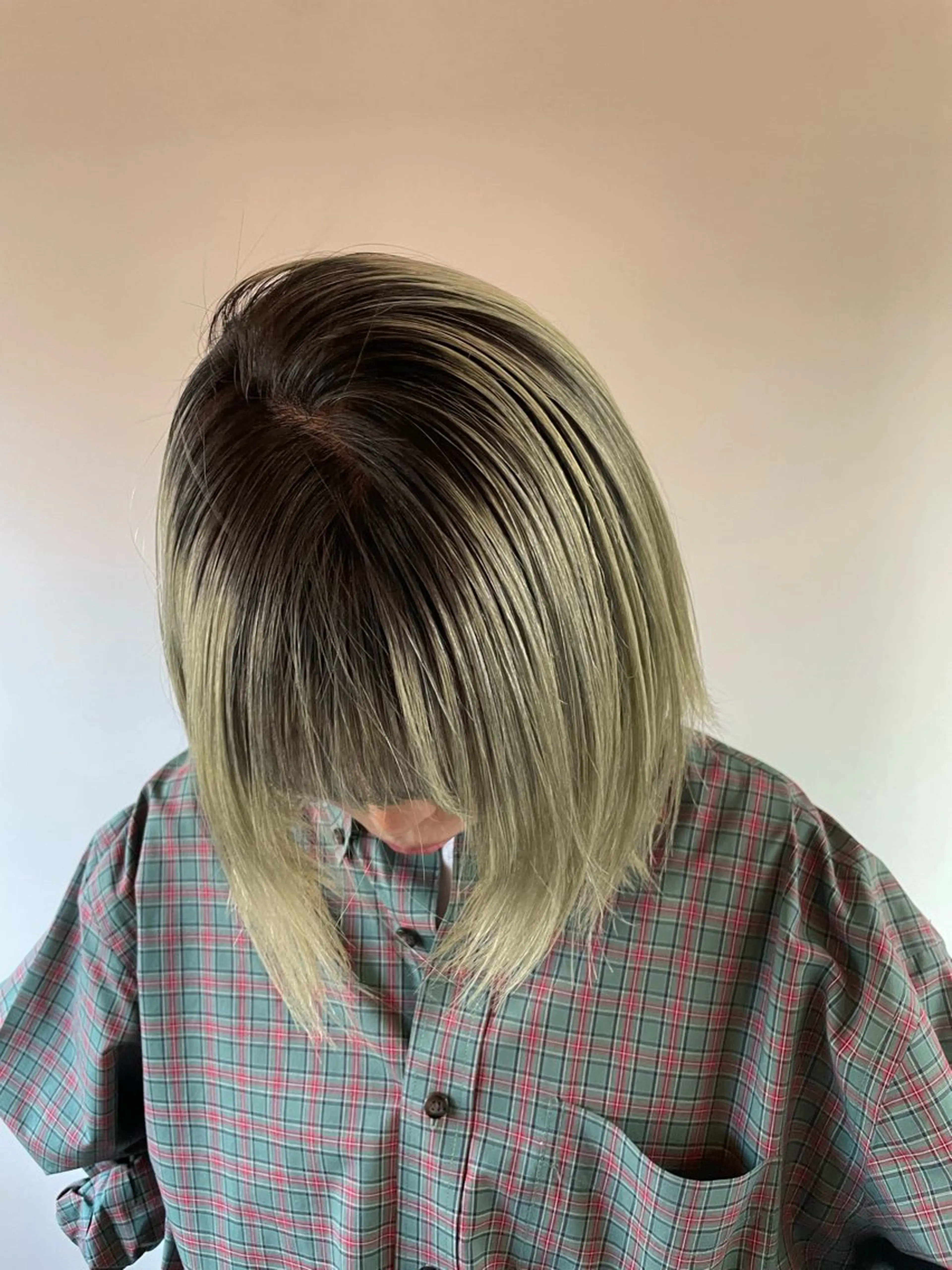 ミディアム カラー 五十嵐 雄毅のヘアスタイル