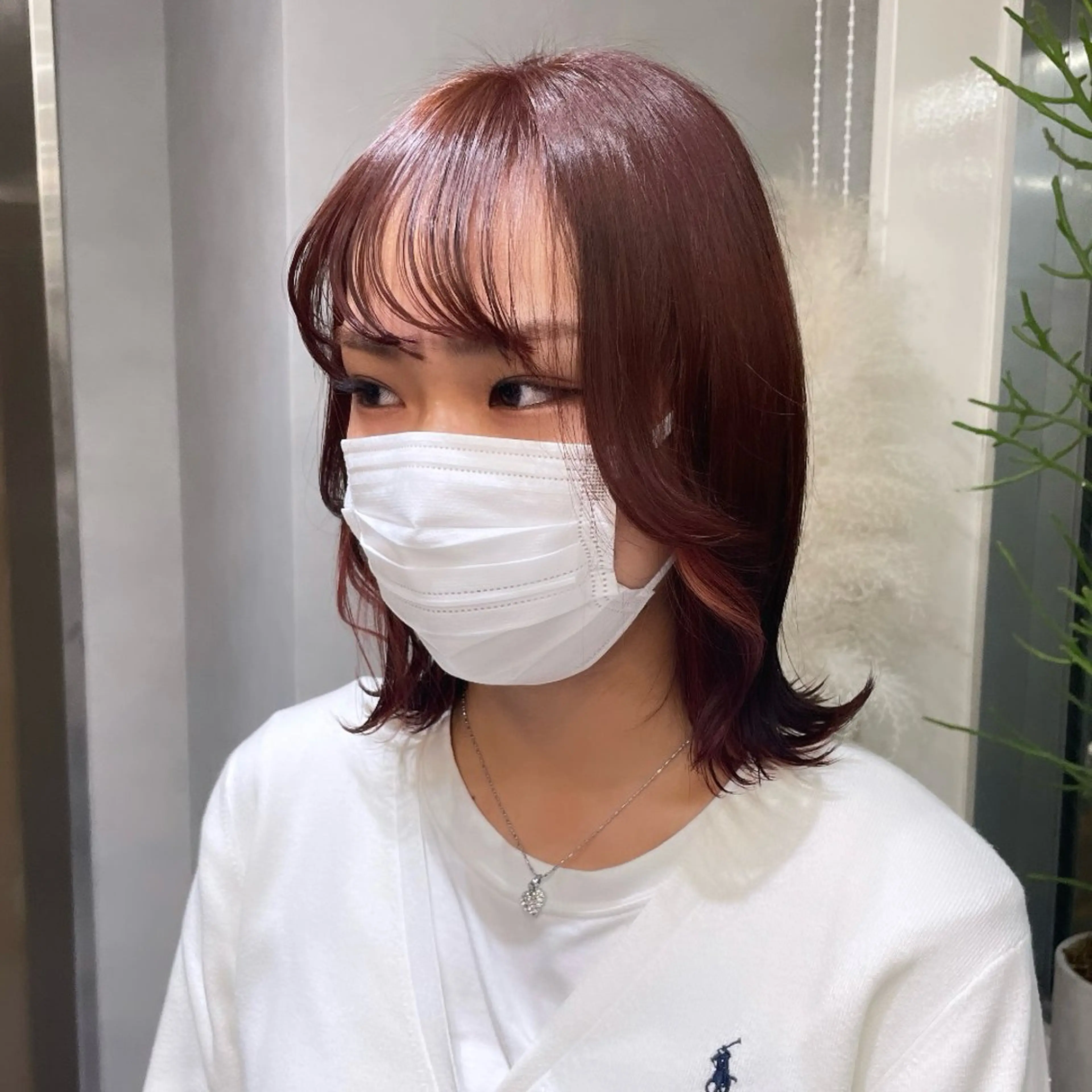 ミディアム カラー ブリーチ ブリーチなしカラー レッドカラー ヘアカラー Rui/透明感カラー 暖色/レイヤーカットのヘアスタイル