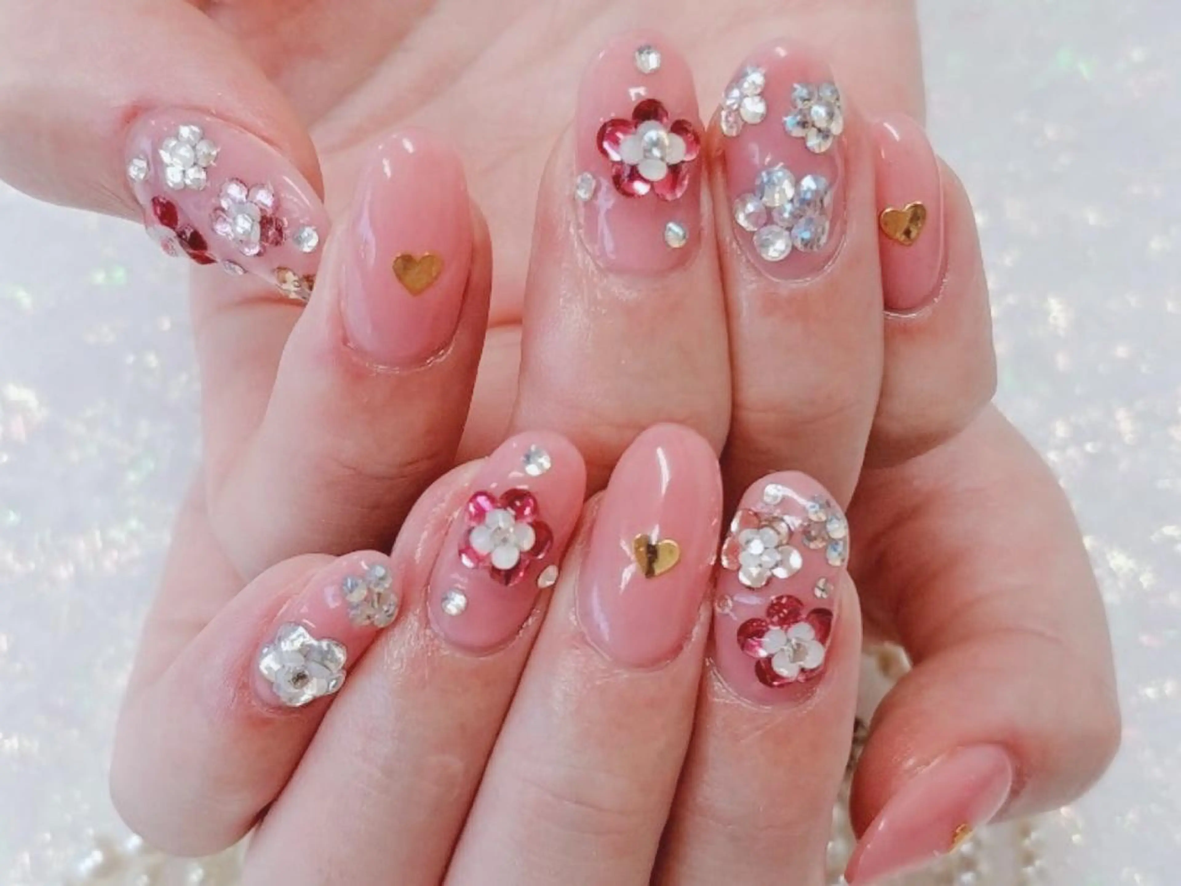 ネイル フラワーネイル ピンク ストーンネイル Nail lieNのネイルデザイン