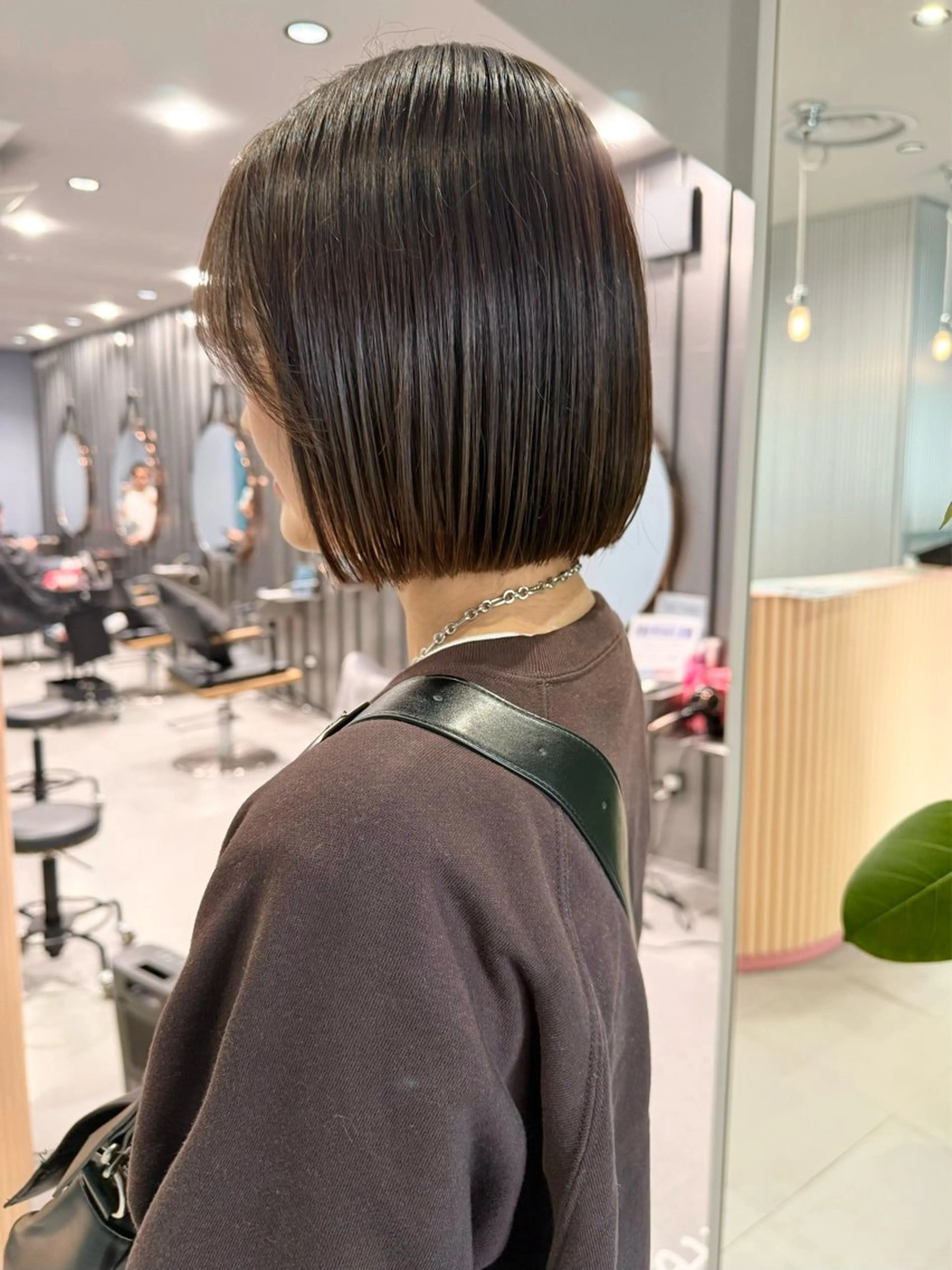 カット+透明感カラー+オージュア3stepトリートメントの写真