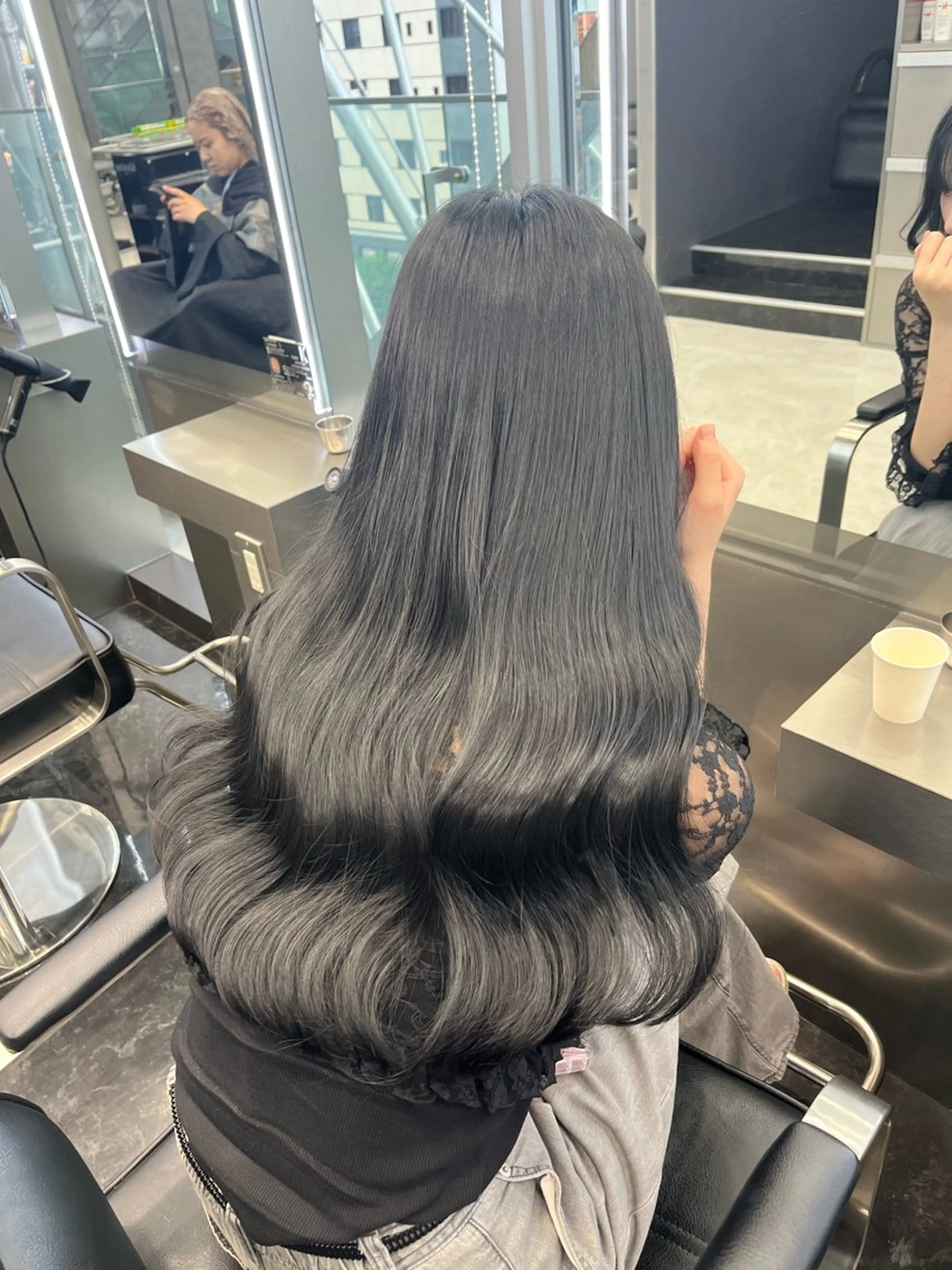 ロング カラー 黒髪 透明感カラー 韓国風ヘア ヘアカラー トリートメント 韓国ヘア🖤/透明感 shihoのヘアスタイル
