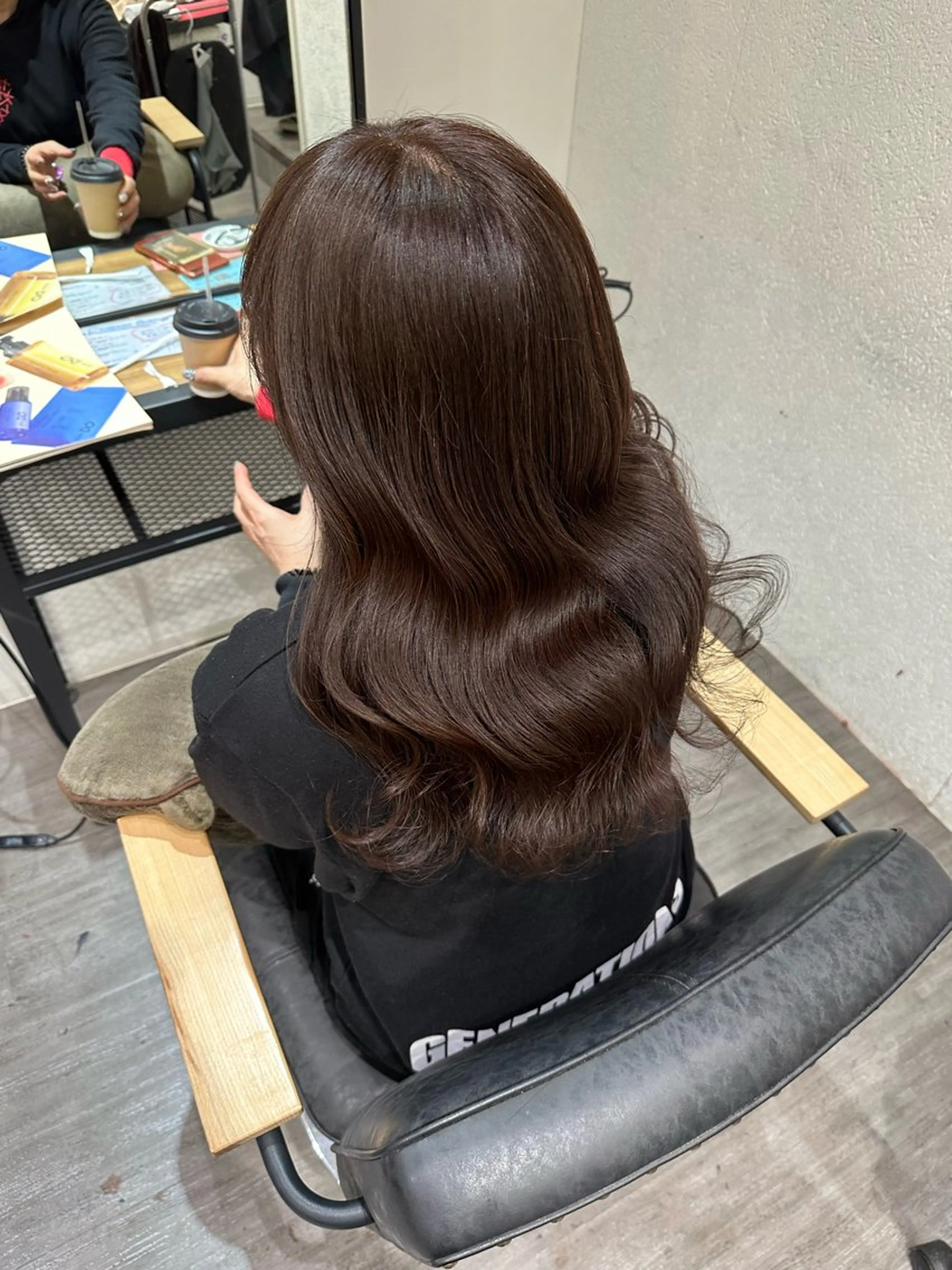 ミディアム カラー ブラウンカラー オリーブブラウン カット ヘアカラー トリートメント 艶髪レイヤー上田 紗也🇰🇷💗のヘアスタイル