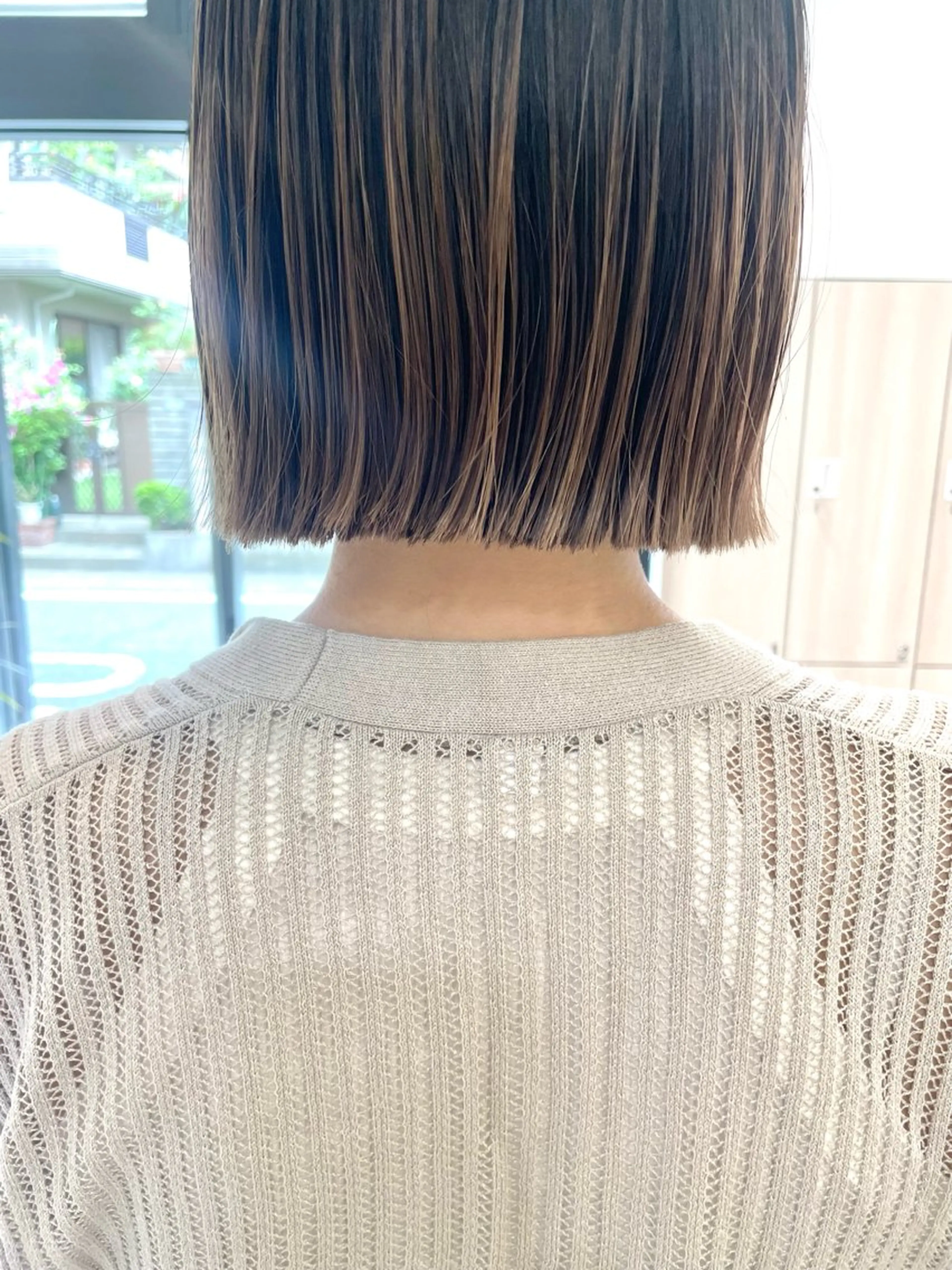 ミディアム 切りっぱなしボブ ボブ カット ヘアカラー トリートメント 【ボブ/個室サロン】 癒し空間mimuraのヘアスタイル