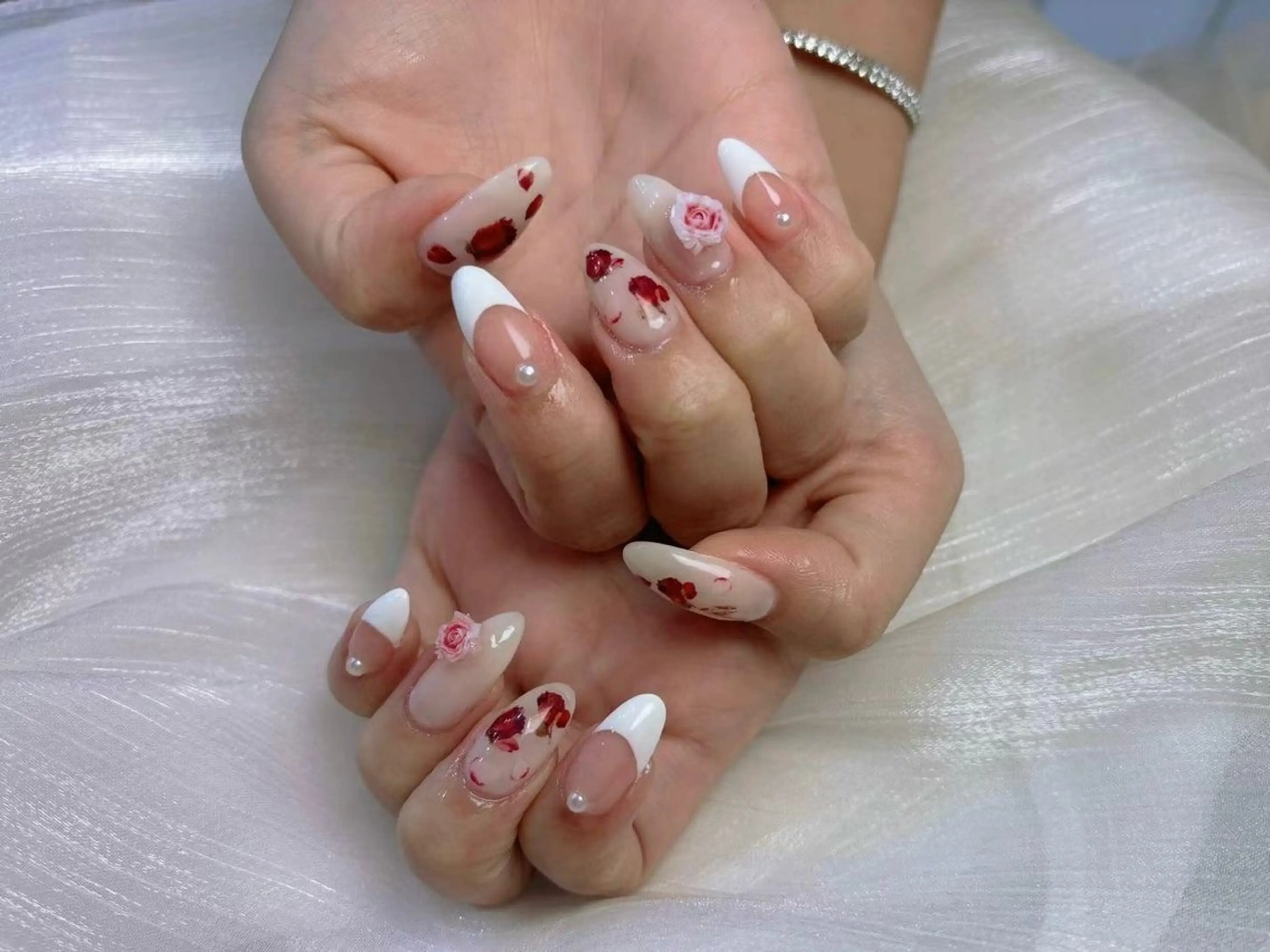 ネイル アートネイル フラワーネイル フットネイル ジェルネイル マグネットネイル Babarla Nailのネイルデザイン