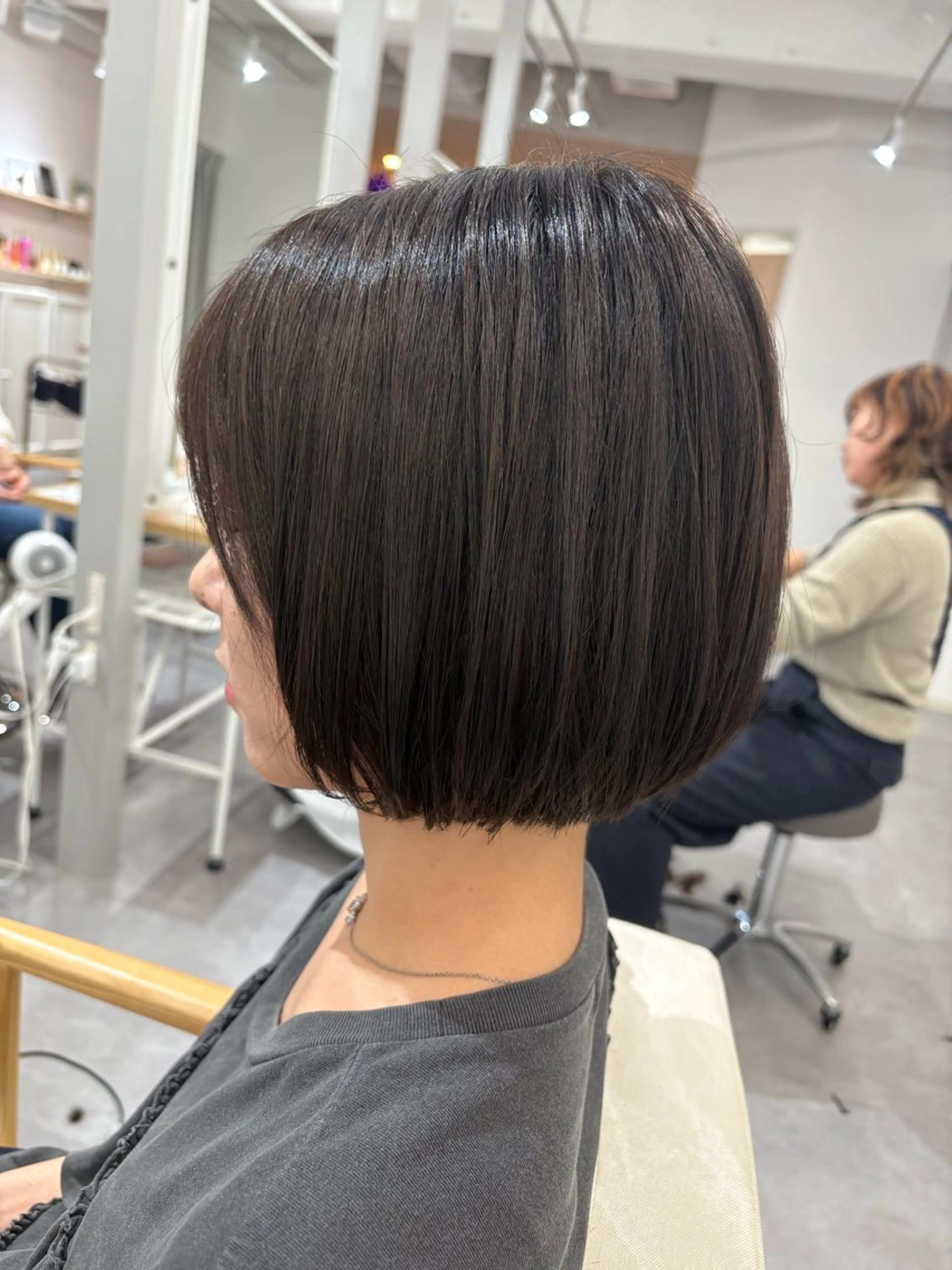 ショート ボブ カット ヘアカラー トリートメント ヘッドスパ 骨格、カラー診断士 ✂️淡中円花のヘアスタイル