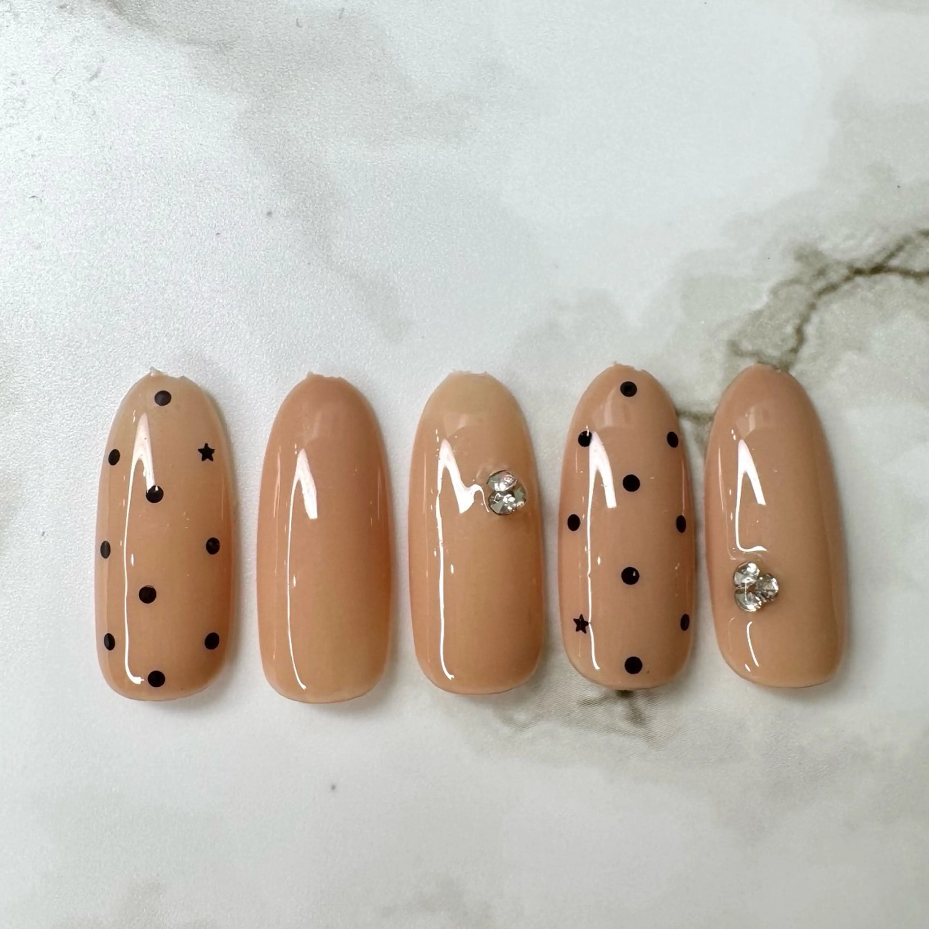 ネイル edit rinkaのネイルデザイン