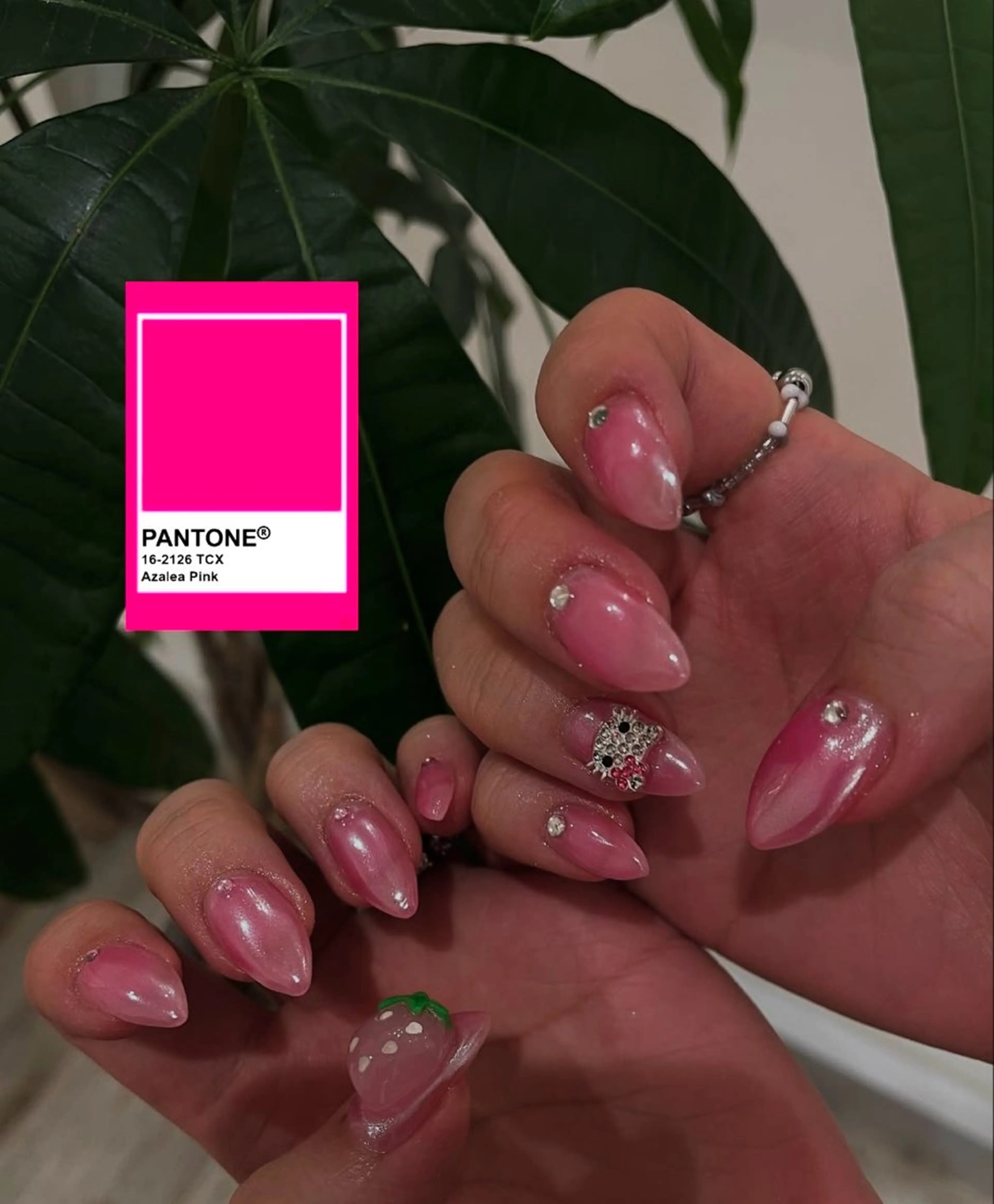 ネイル GO TODAY シェアサロン 渋谷Amiu店所属・渋谷ネイル🎀 y2k/海外ネイルのネイルデザイン