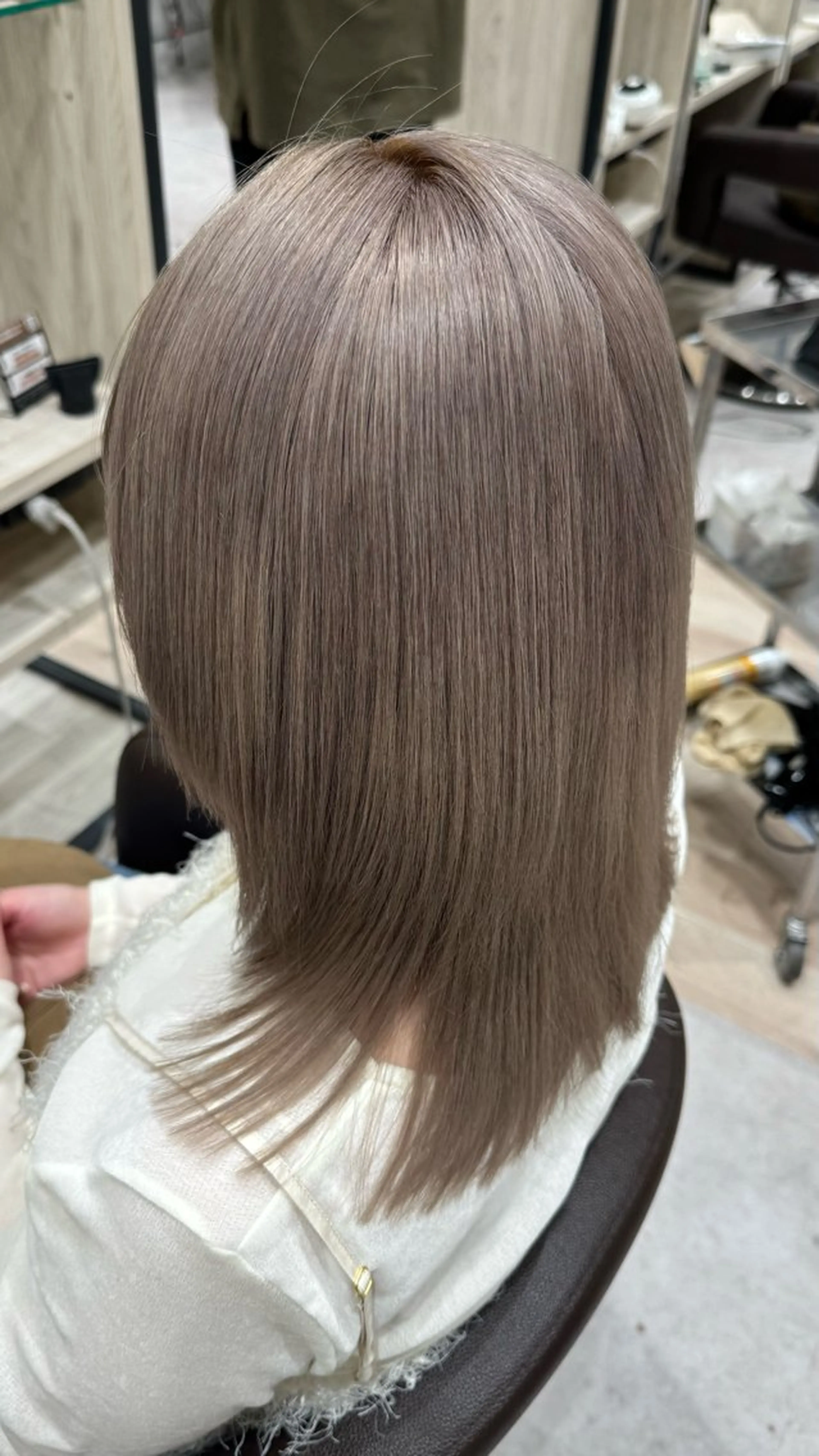 カラー ベージュカラー ミルクティーベージュ ヘアカラー 縮毛矯正/森脇龍星 🌿河原町市役所前のヘアスタイル