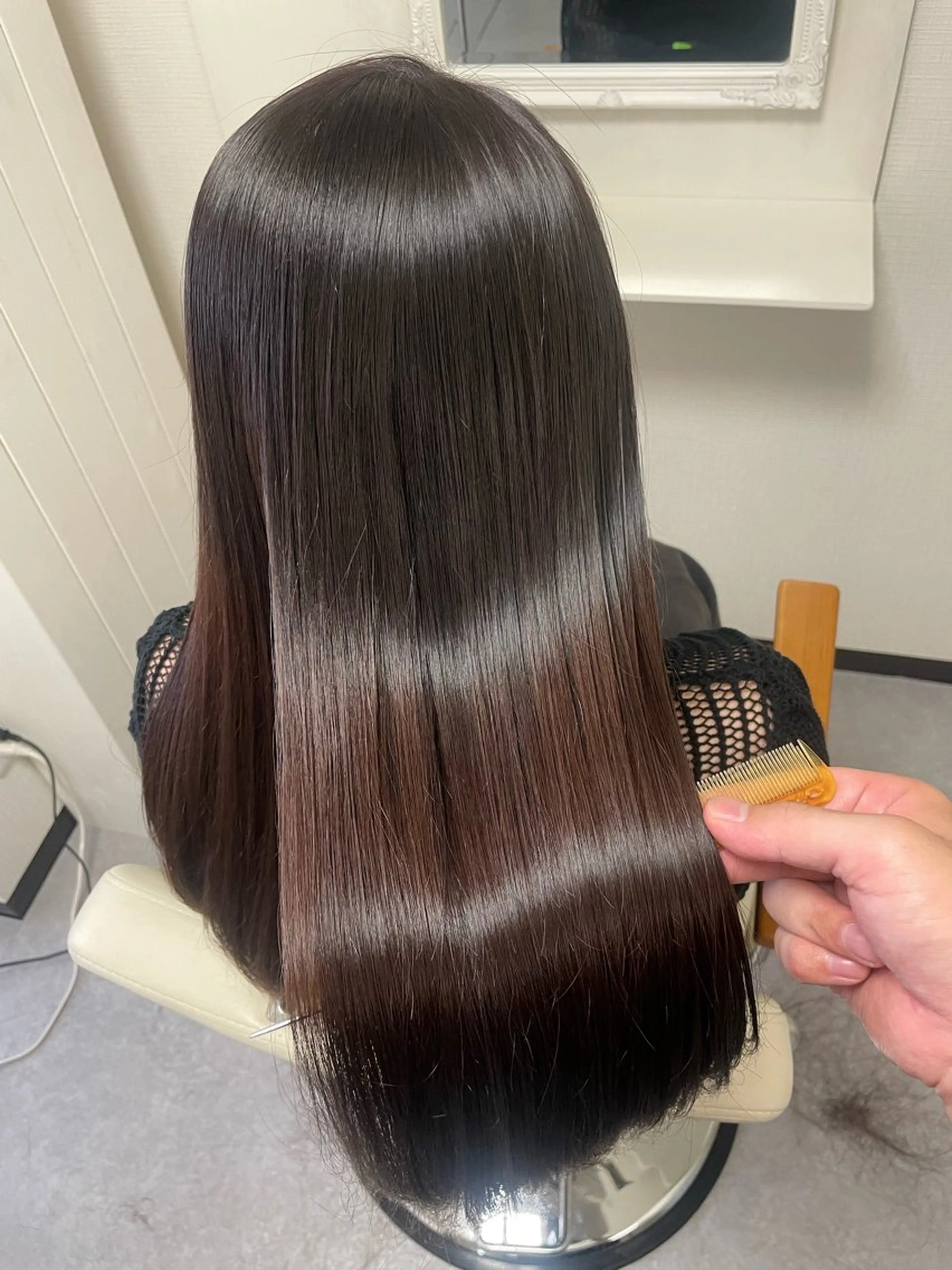 ロング ヘアカラー アトリエ ネッコのヘアスタイル