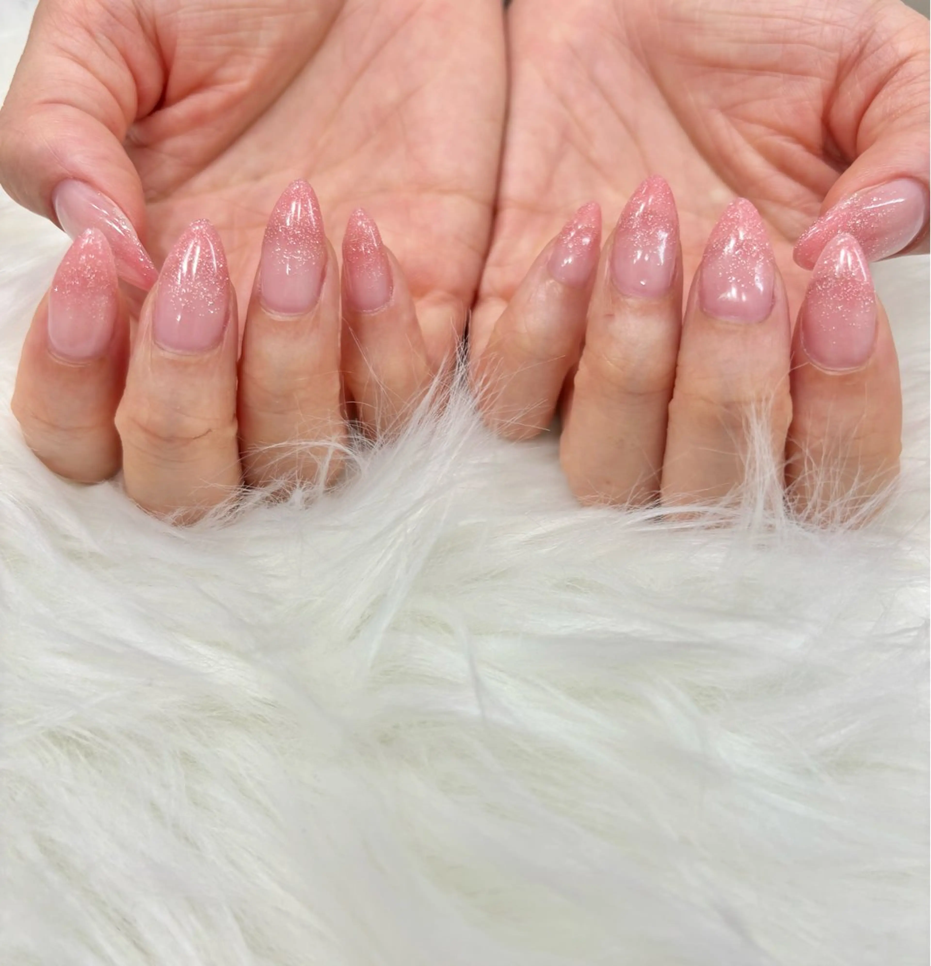 ネイル フレンチネイル グラデーション キラキラネイル 韓国ネイル マグネットネイル VOXJAPAN CHIYURIのネイルデザイン