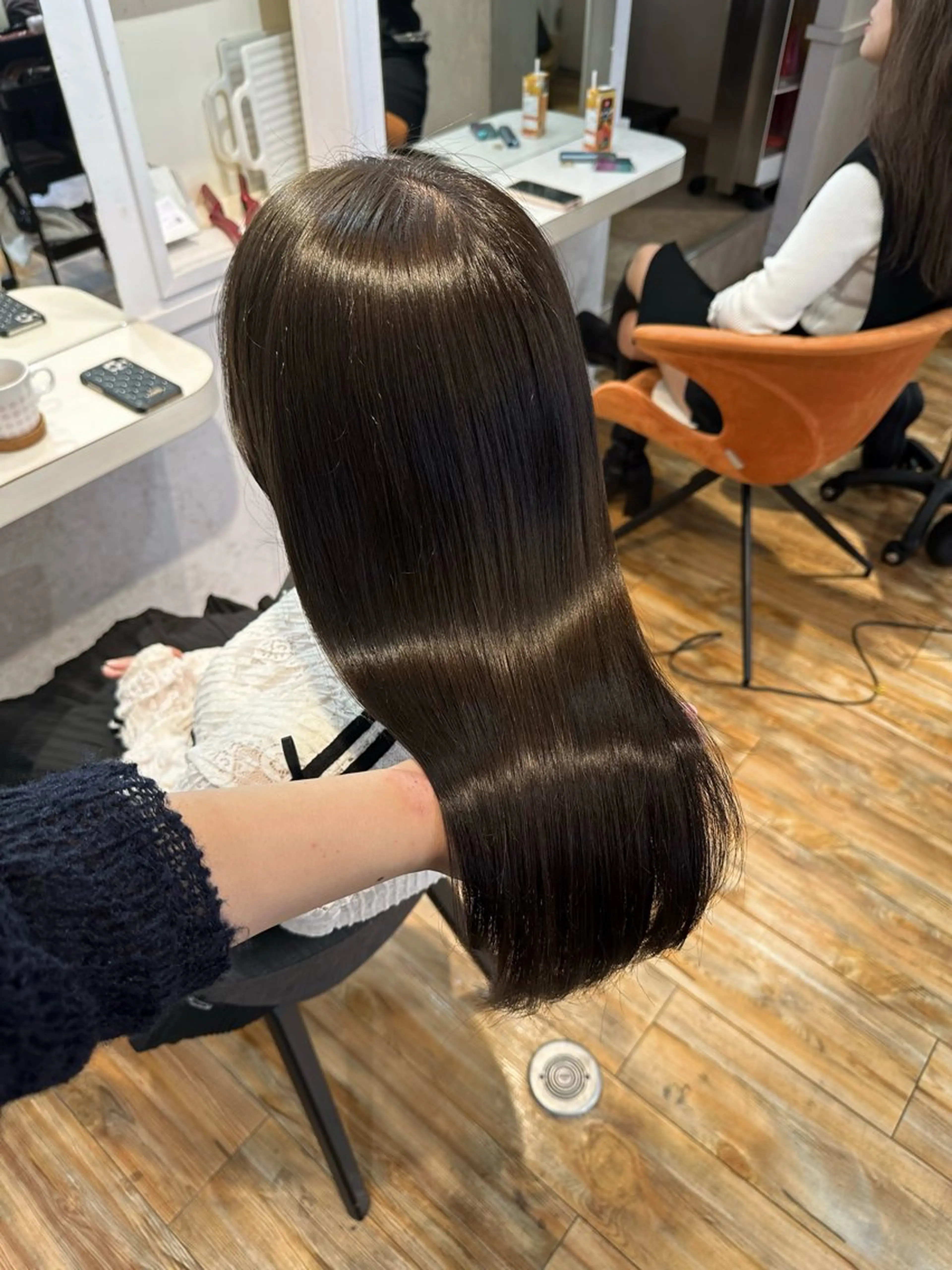 セミロング 透明感カラー/京橋/ reikoのヘアスタイル
