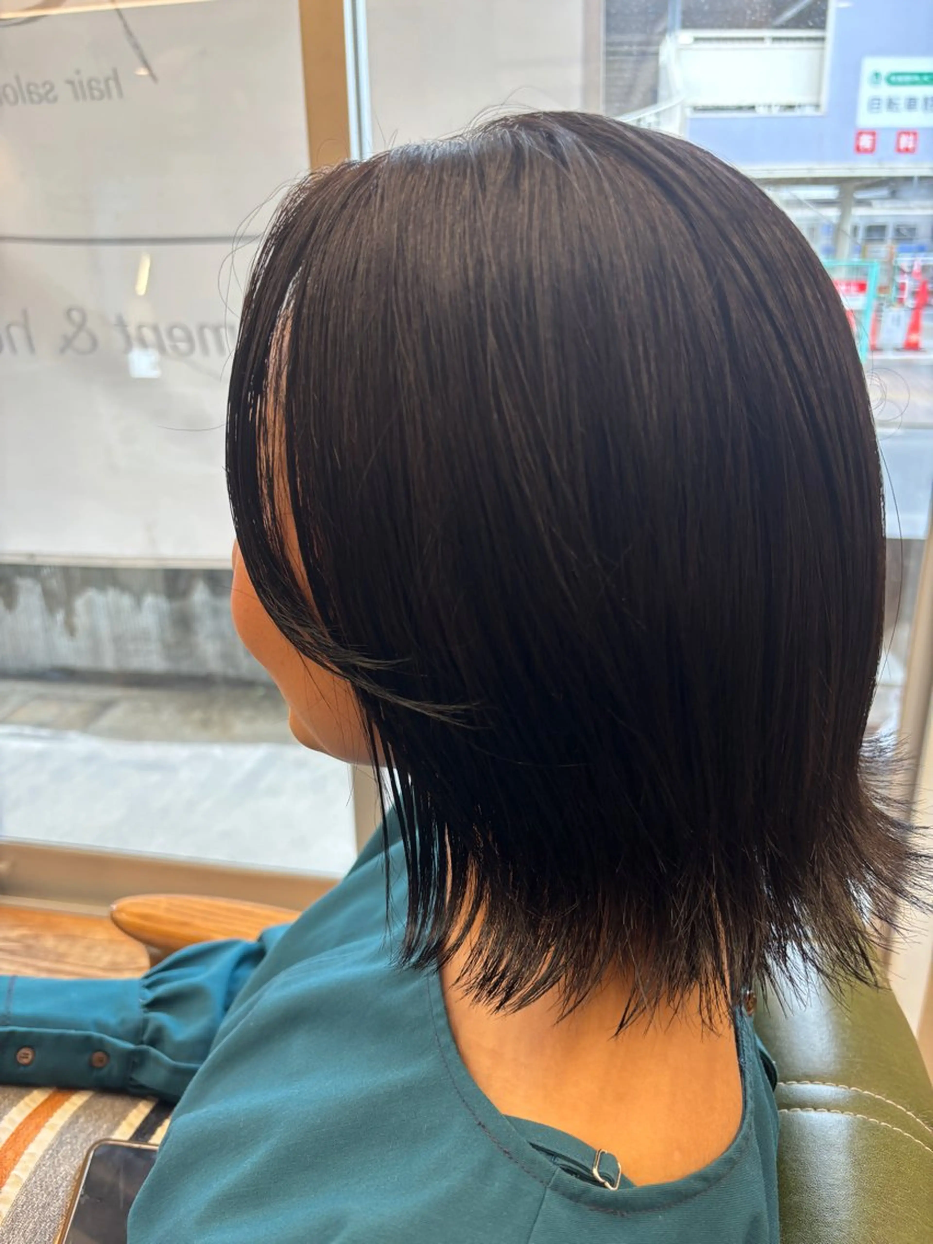 カラー 栗山 晴加のヘアスタイル