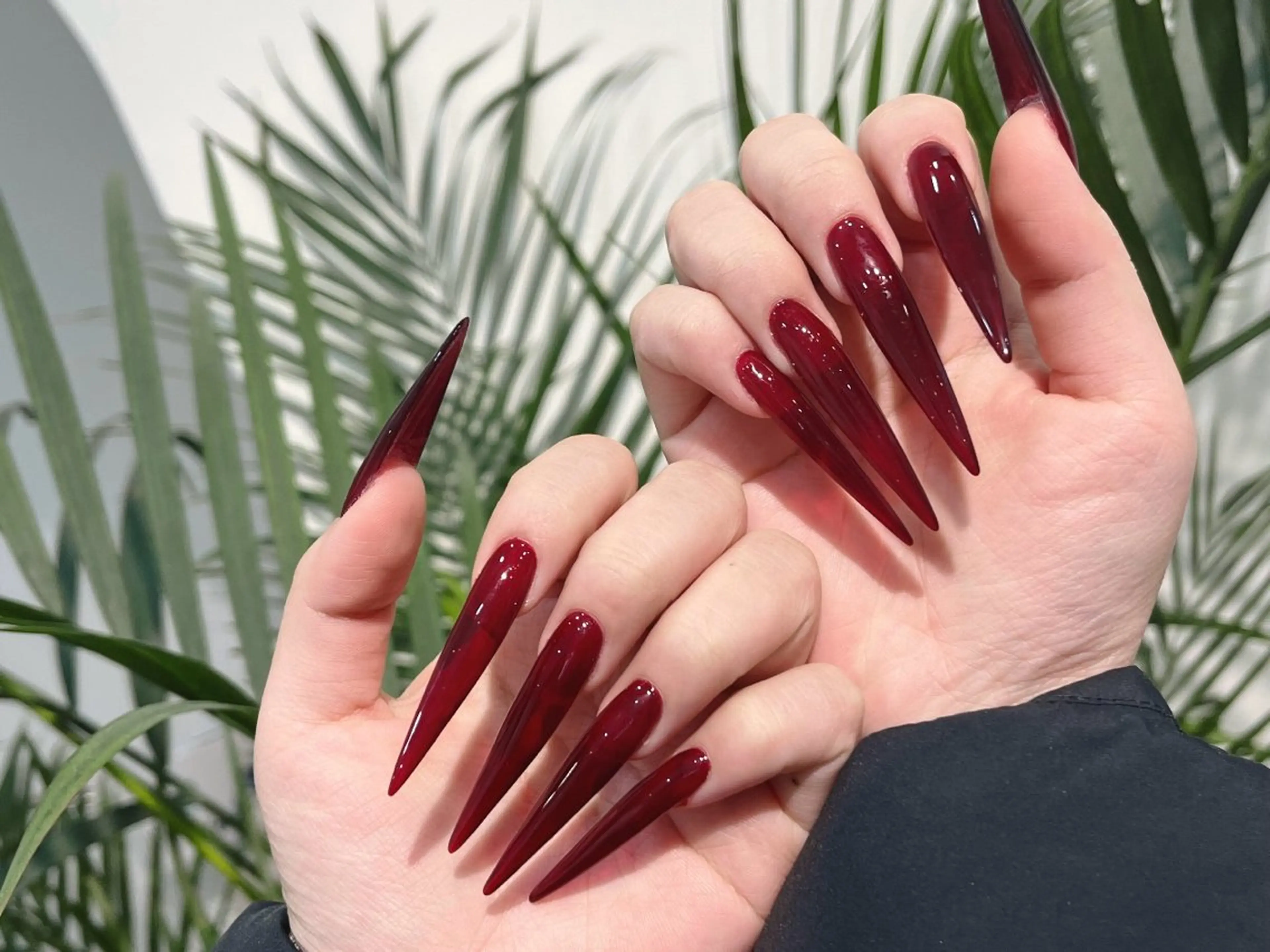 ネイル オーロラネイル チークネイル 長さ出し フットネイル フレンチネイル ハンドネイル J&C Nail Salon吉祥寺所属・Yu  Ki ネイルのネイルデザイン