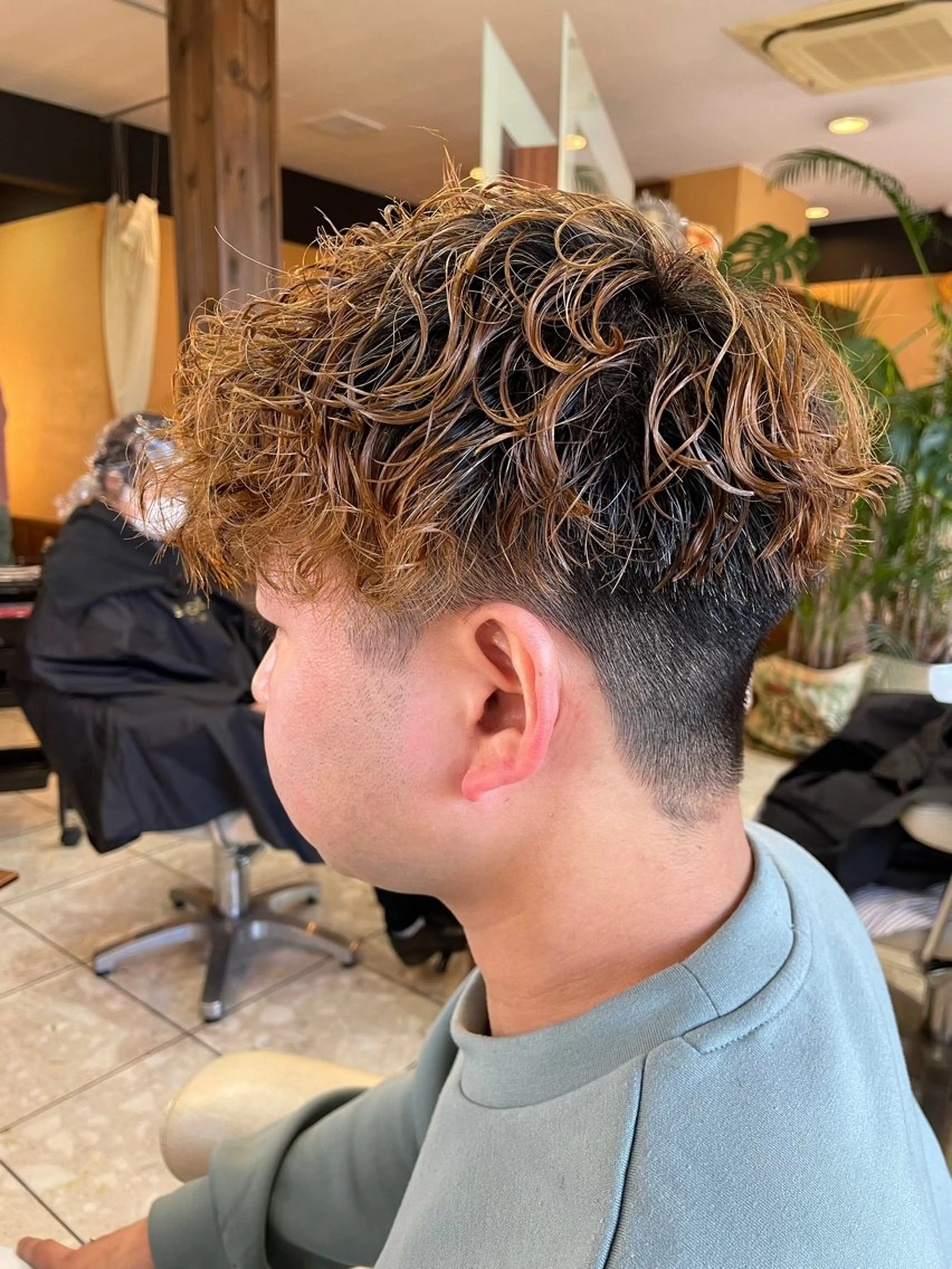 カラー パーマ メンズ カット ヘアカラー 飯泉/メンズカラー ツイスパ/メッシュのヘアスタイル