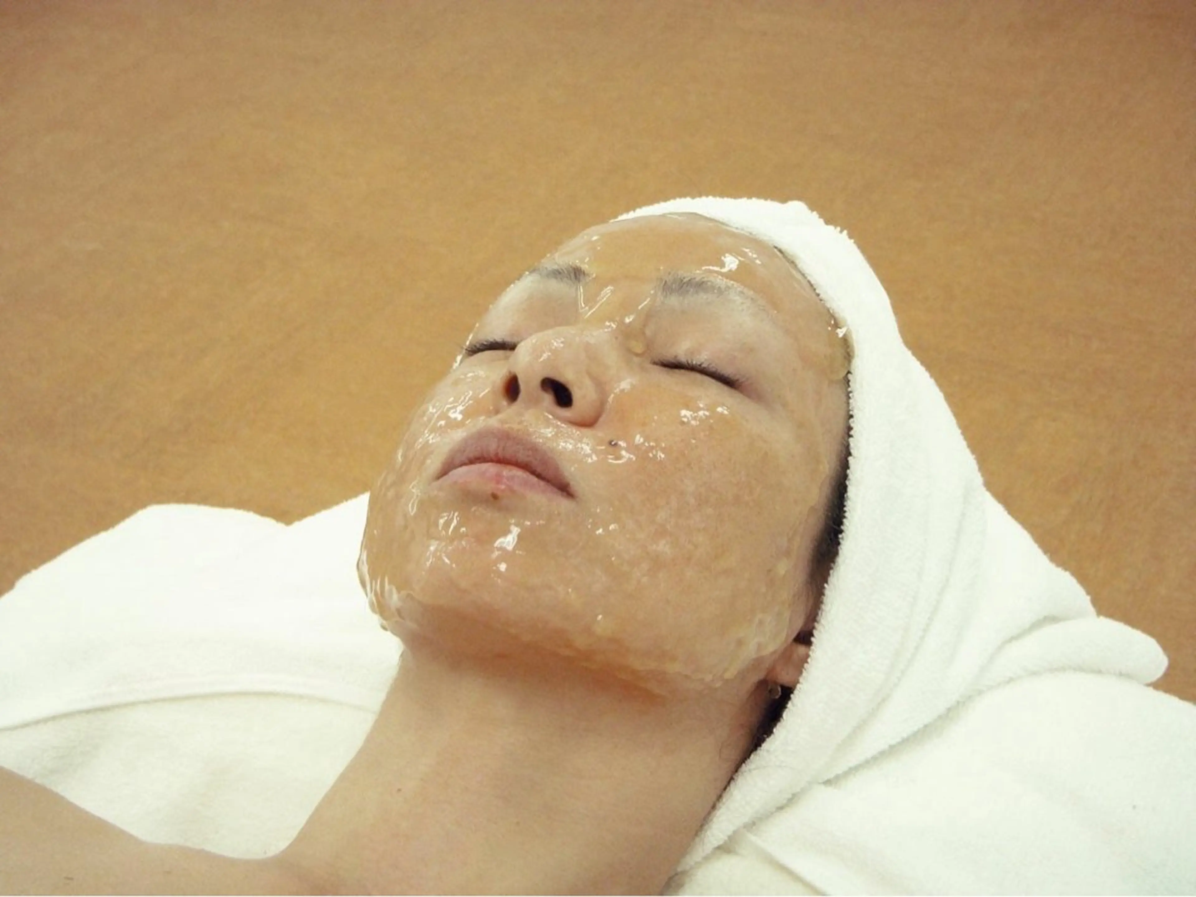 【巻肩・首肩こり・肩甲骨にも◎】背中+エラ張り・食いしばり小顔フェイシャル90分/¥17100→の写真