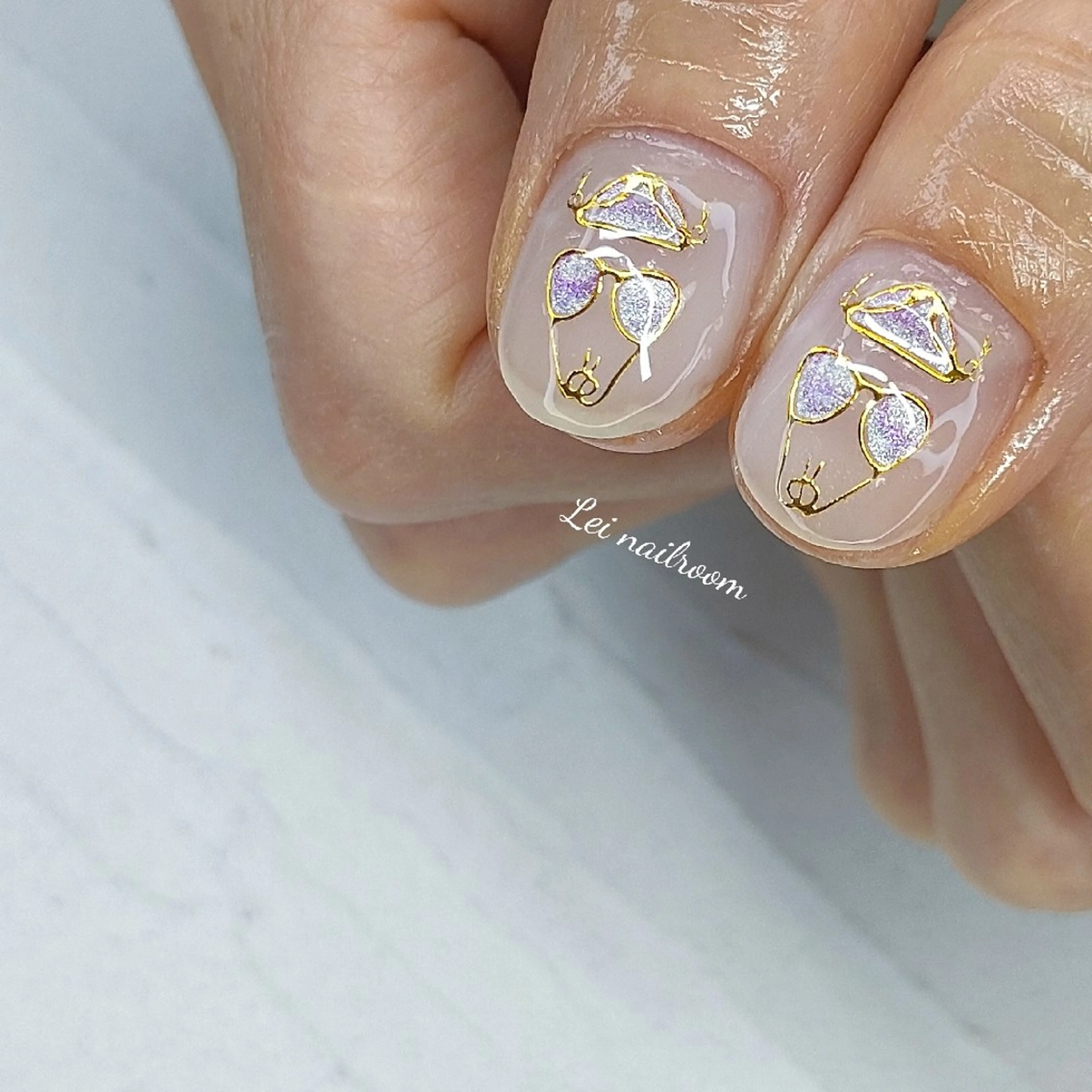 ネイル アートネイル lei🌼 nailroomのネイルデザイン