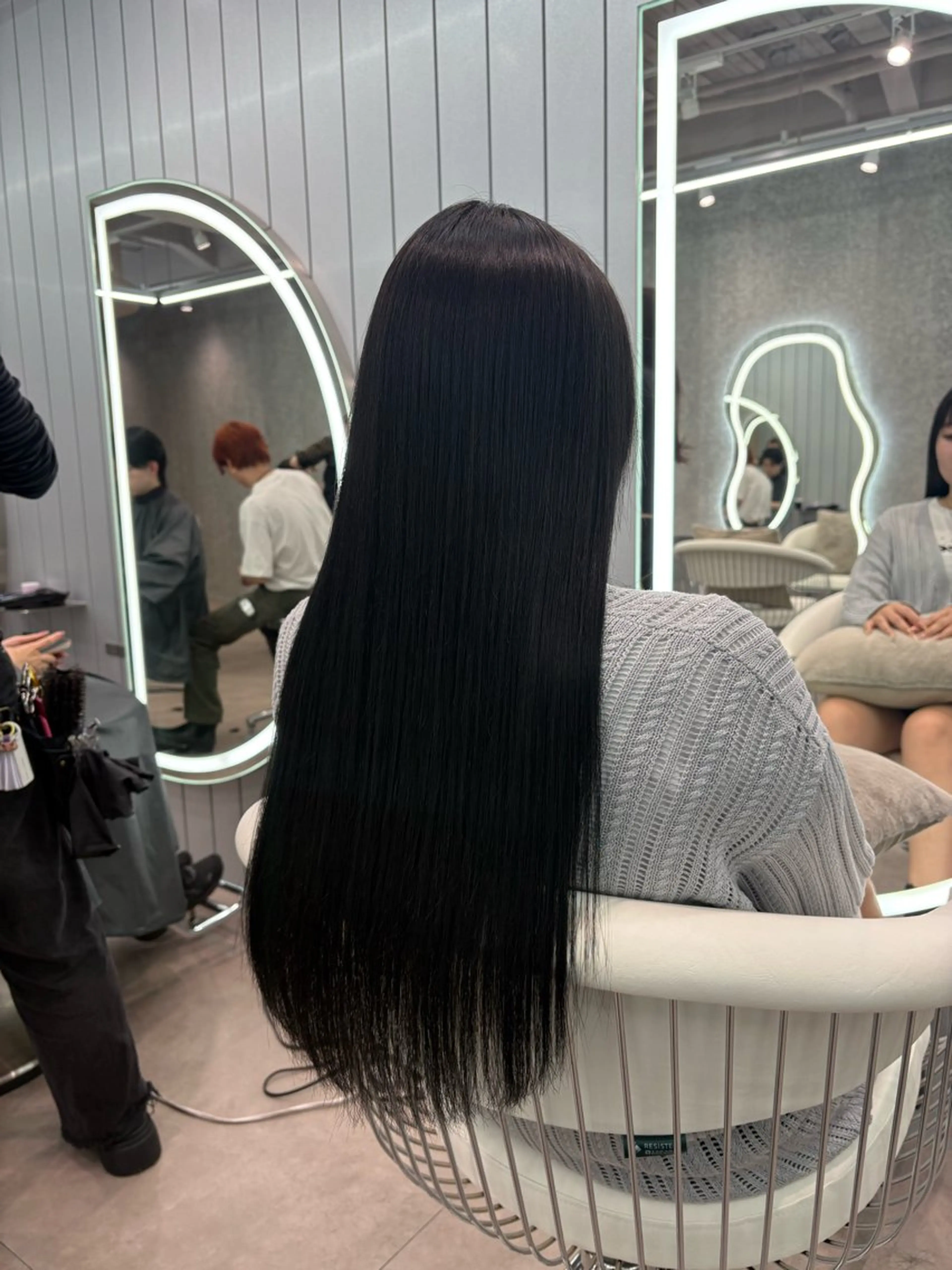 ロング ヘアアレンジ アッシュ ボブ くびれヘア 顔まわりレイヤー 顔周りカット 縮毛矯正 トリートメント ヘアセット 大宮‎🩵縮毛矯正 レイヤー　佐藤和のヘアスタイル