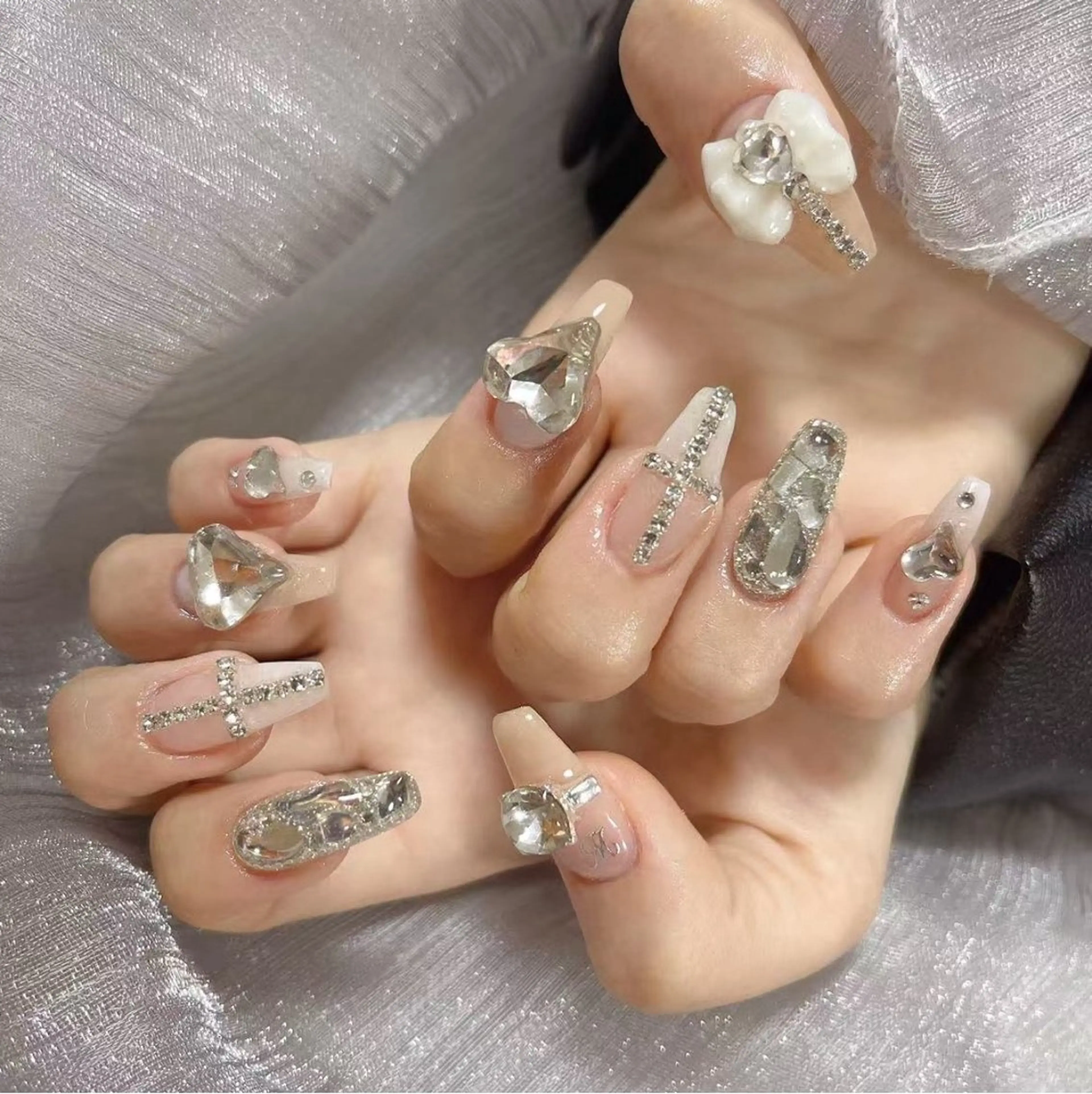ネイル ハンドネイル K&T nail salonのネイルデザイン