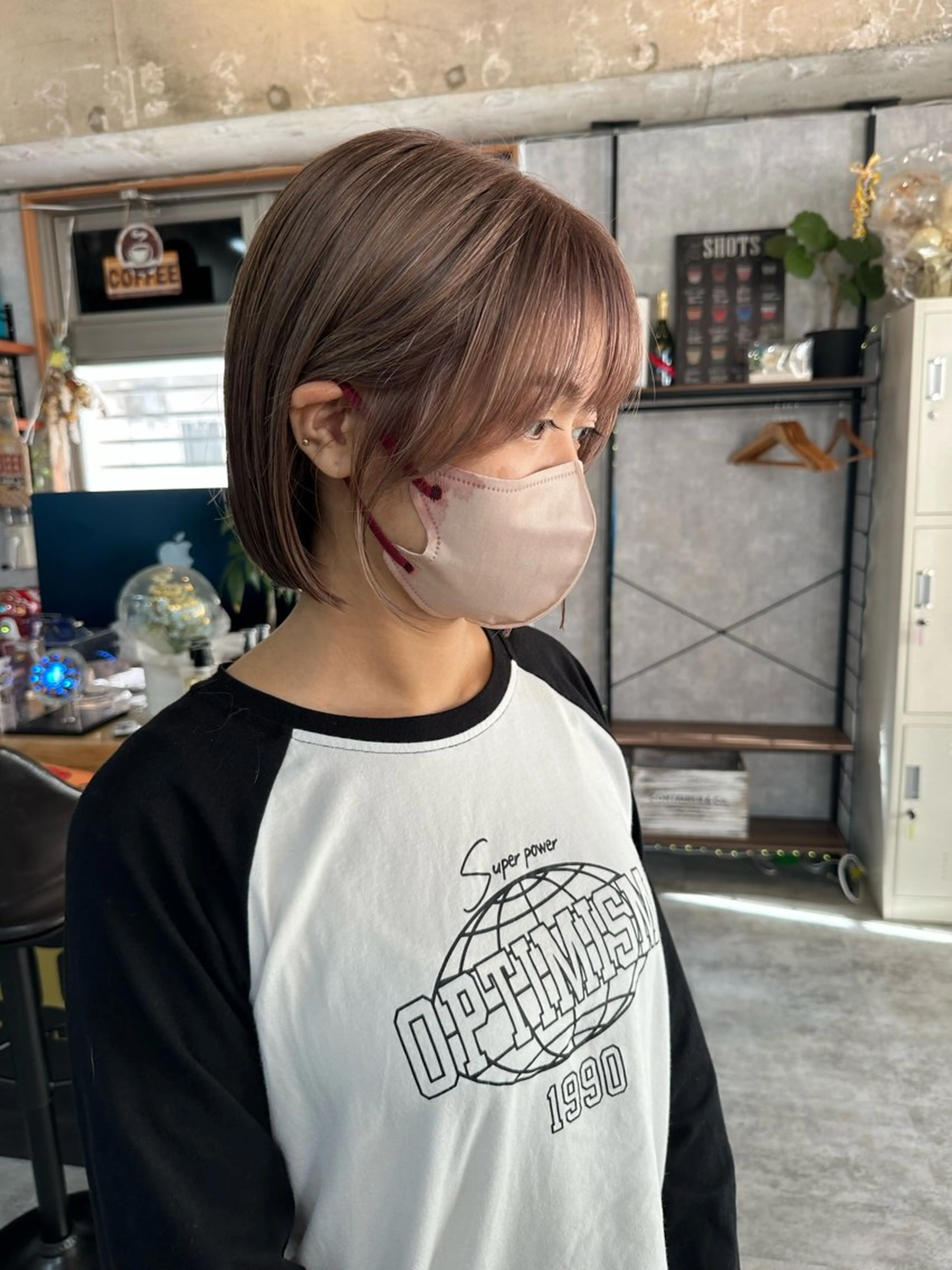 ショート 切りっぱなしボブ ショートボブ ハンサムショート 丸みショート ボブ モテ髪/ボブ/ショー ト/アダチフウトのヘアスタイル