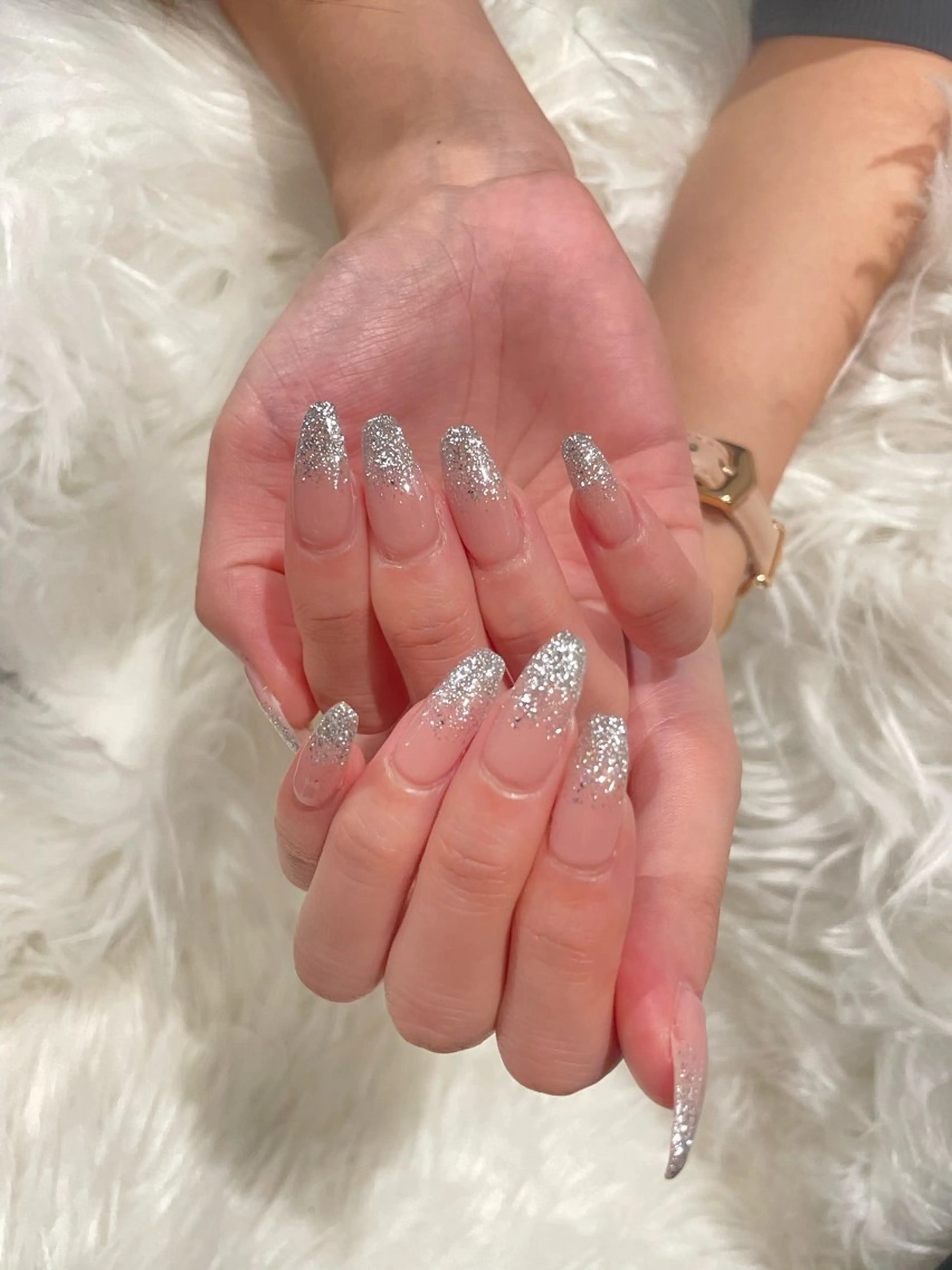 ネイル ジェルネイル グラデーション ラメ(グリッター) ラメグラデーション Dahlia Beauty赤松玲奈のネイルデザイン