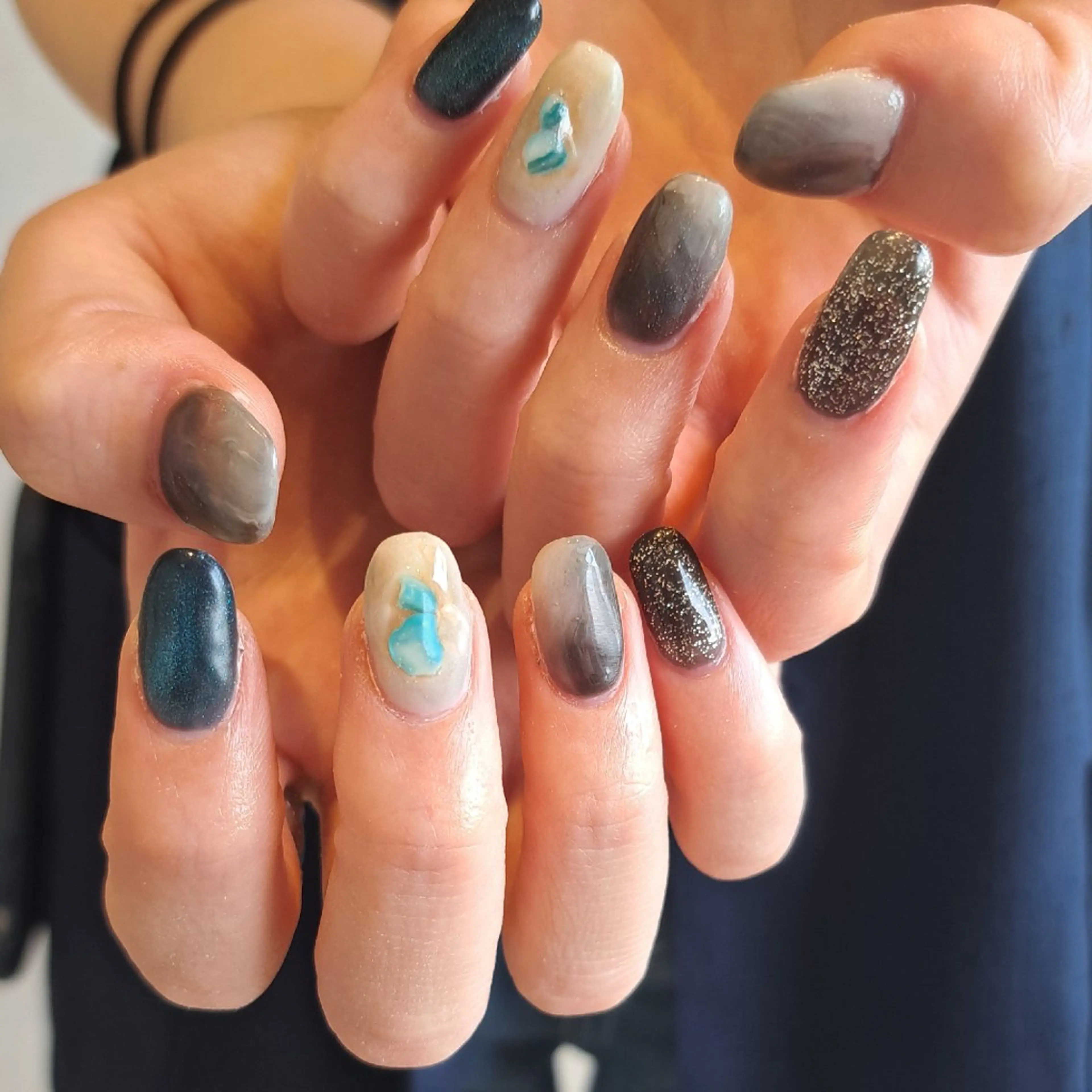 ネイル アートネイル ジェルネイル マグネットネイル 持ち込み ニュアンスネイル Nail mood デザイン持ち込みokのネイルデザイン