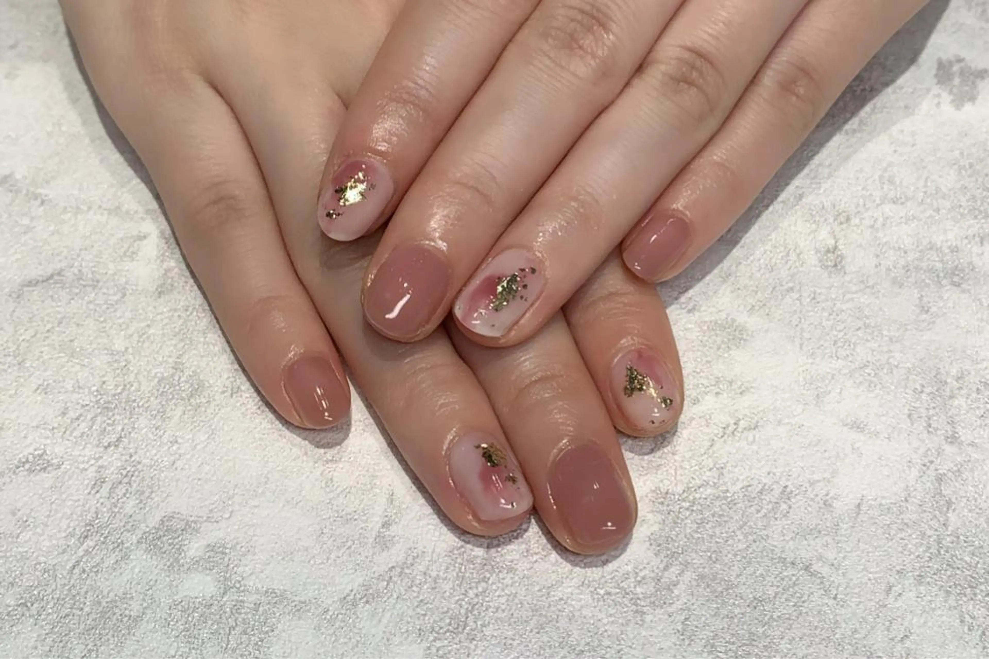 ネイル アニマル柄 アートネイル ニュアンスネイル ネイルチップ ハンドネイル x.1.0.nail ♡Cのネイルデザイン