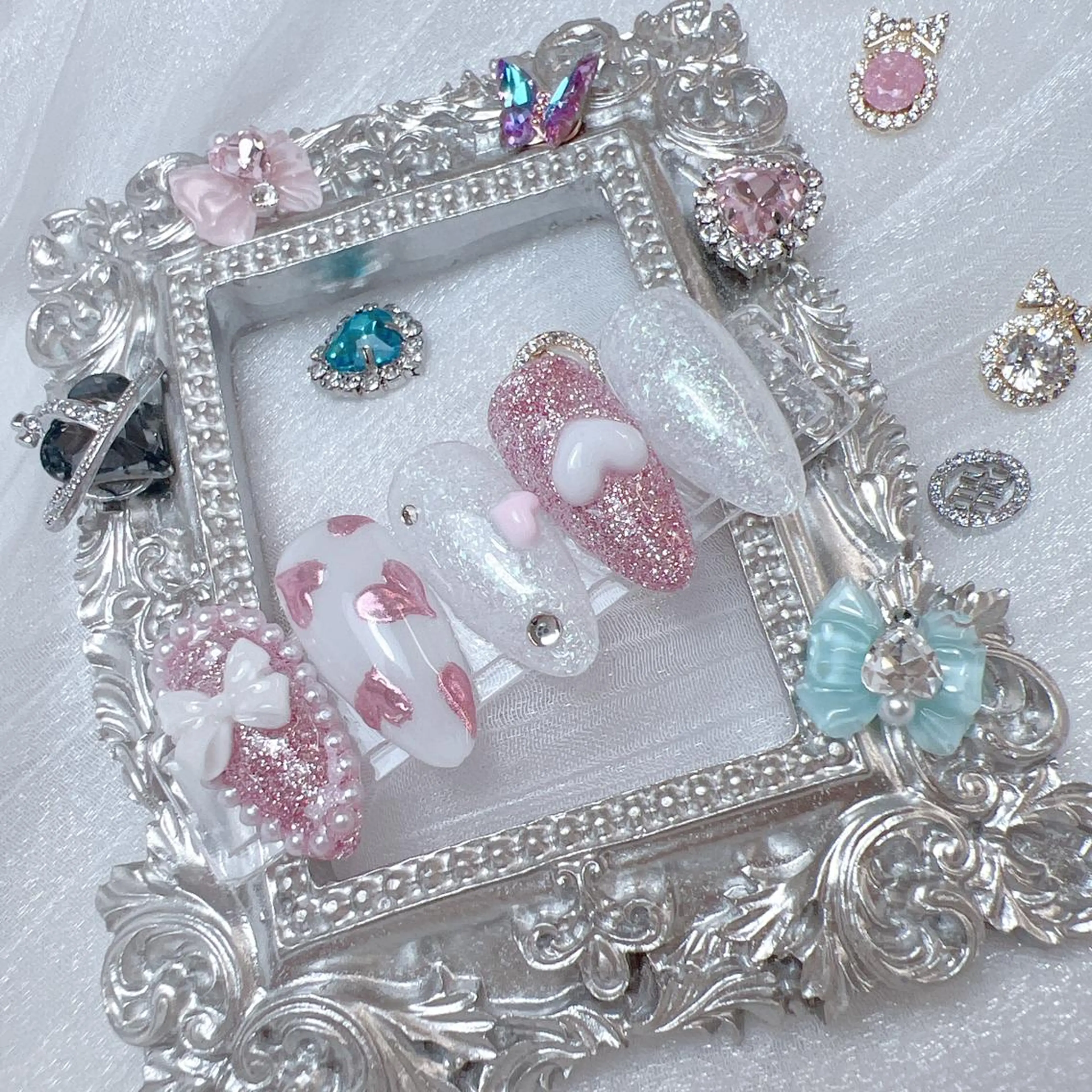 ネイル hikikibyee ♡のネイルデザイン