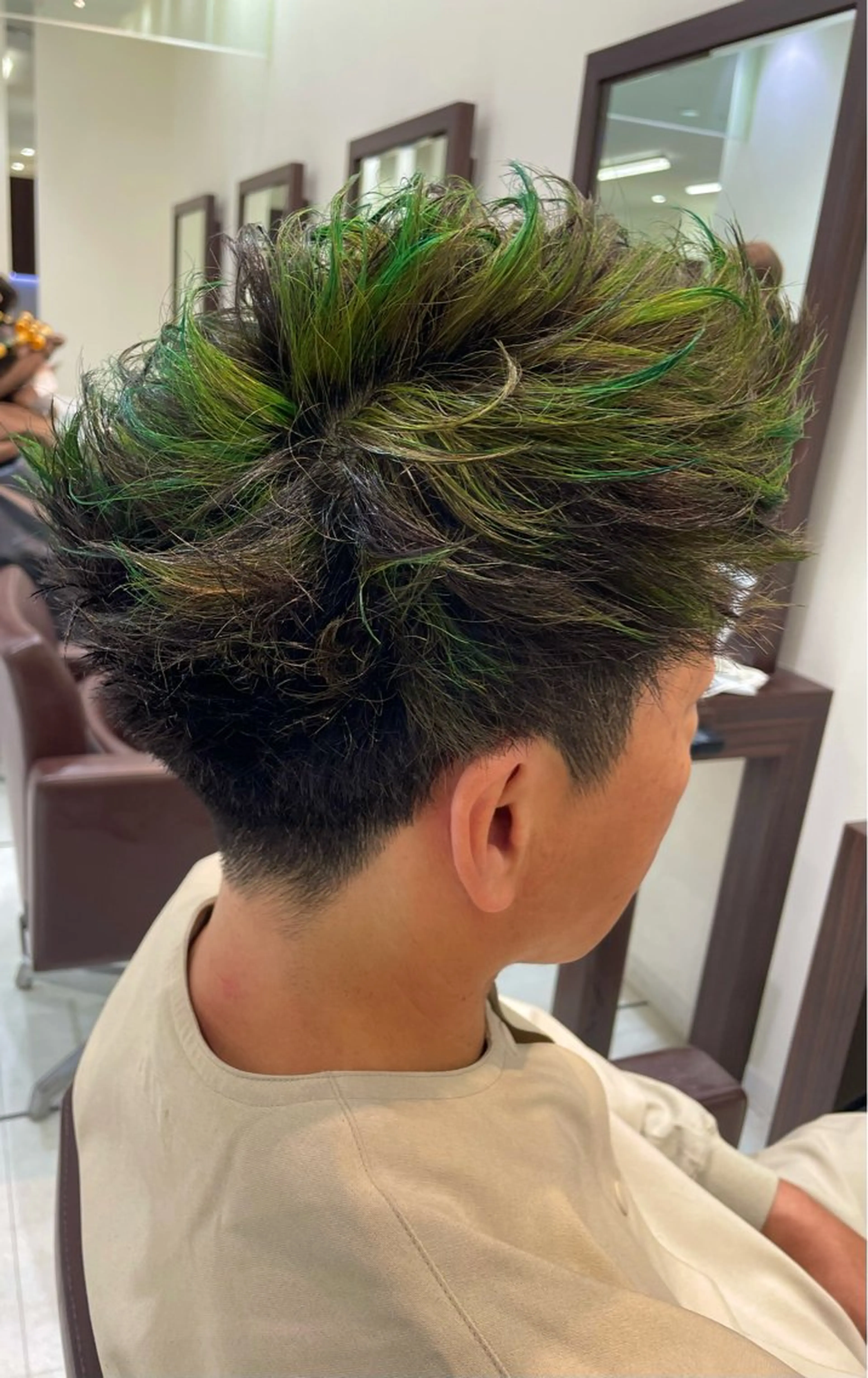 ショート カラー メンズ 【千葉駅南口歩1分】 MAKAのヘアスタイル