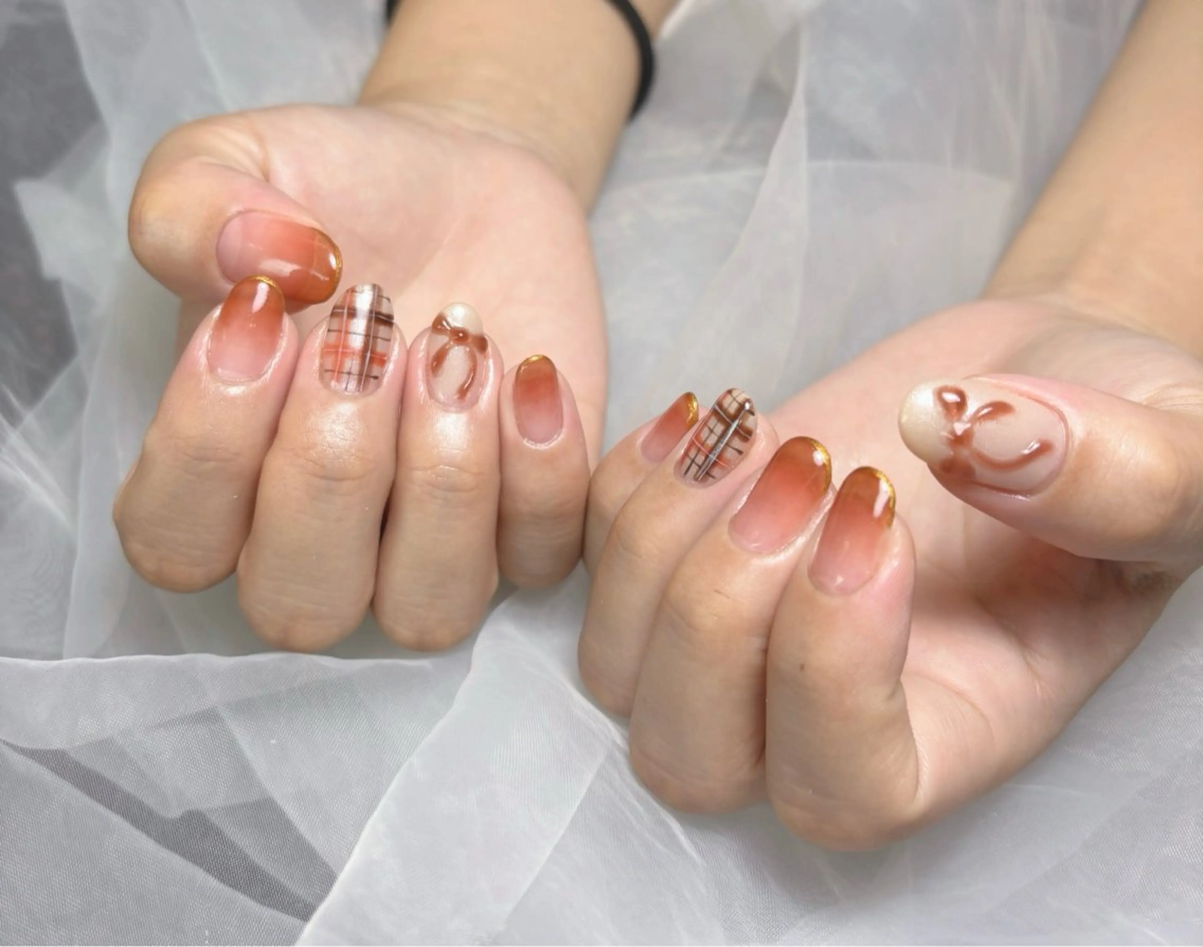 ネイル アートネイル グラデーション 持ち込み ワンカラーネイル リボン 福永 ふさこのネイルデザイン