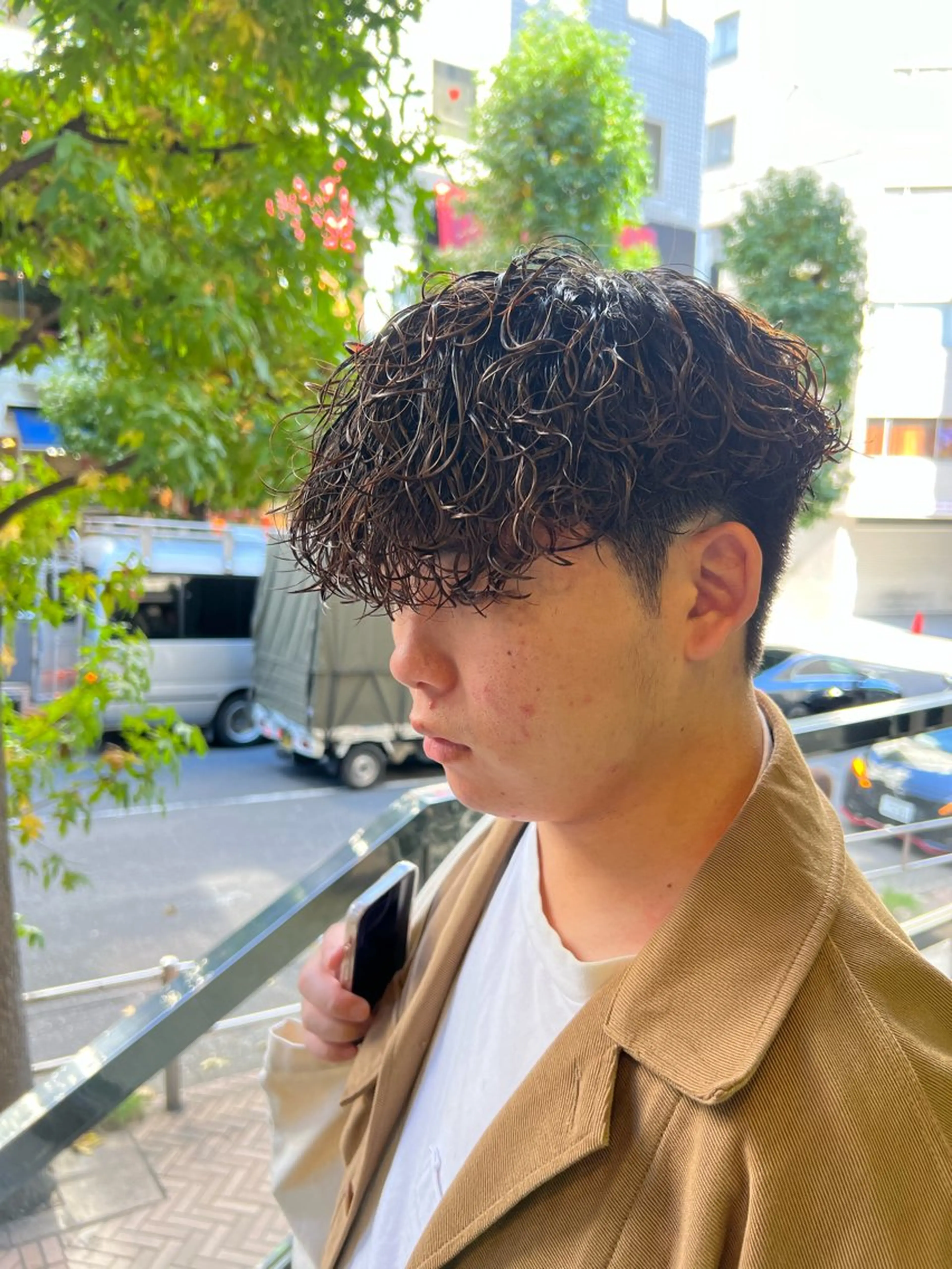 メンズ マッシュ メンズパーマ 刈り上げ 似合わせショート/ 小顔効果抜群/荒砂のヘアスタイル