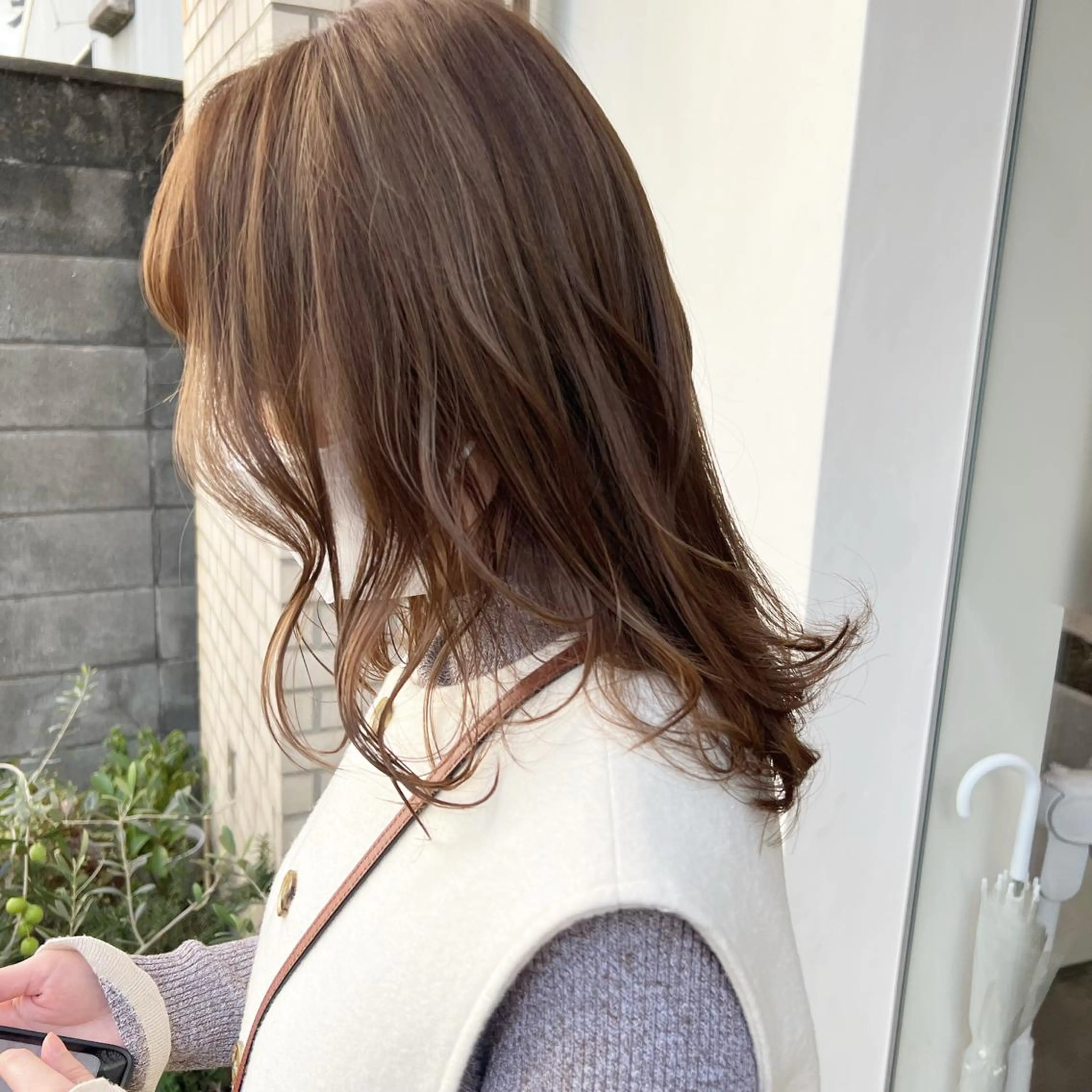 セミロング カラー カット ヘアカラー 生田 博紀のヘアスタイル