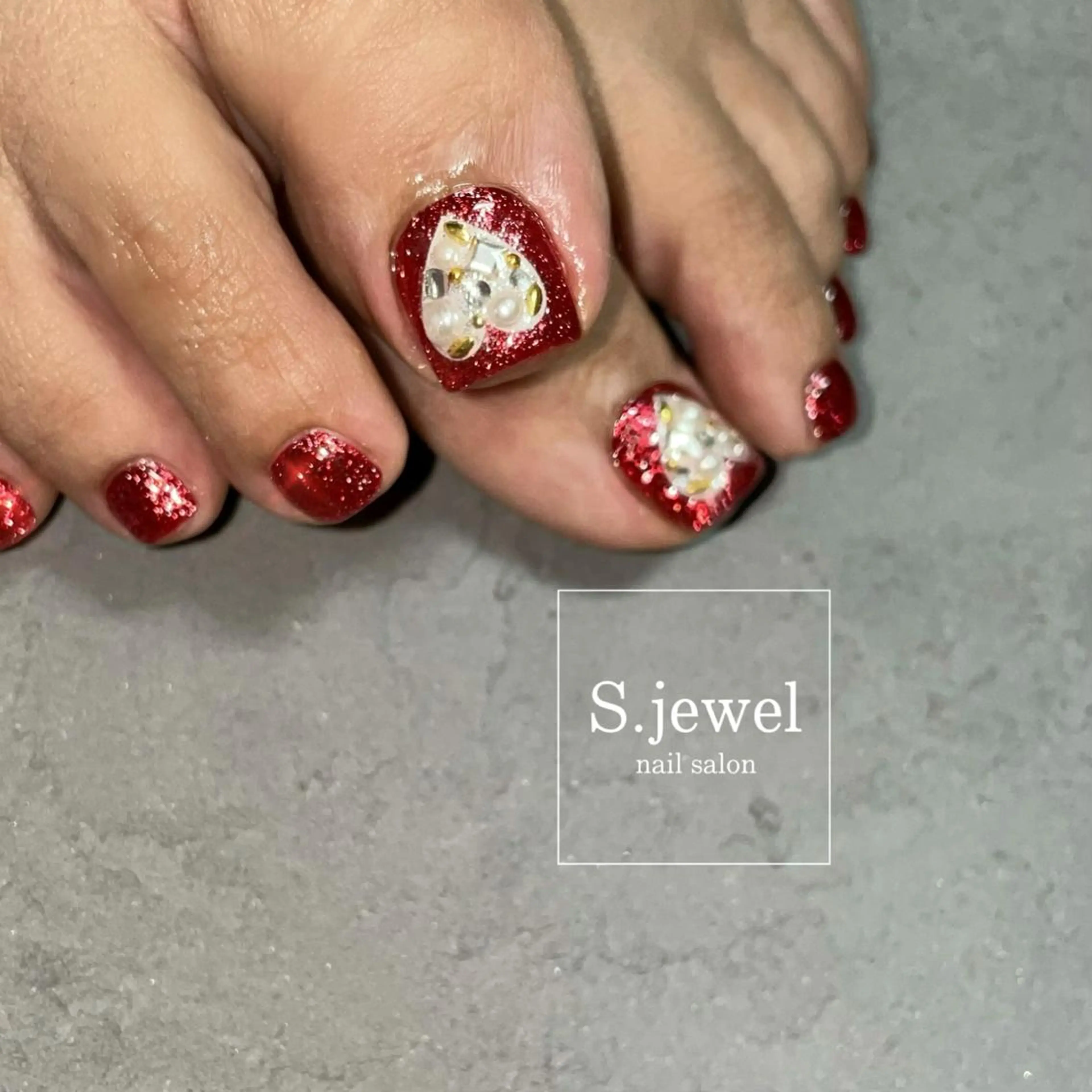 ネイル S. JEWELのネイルデザイン