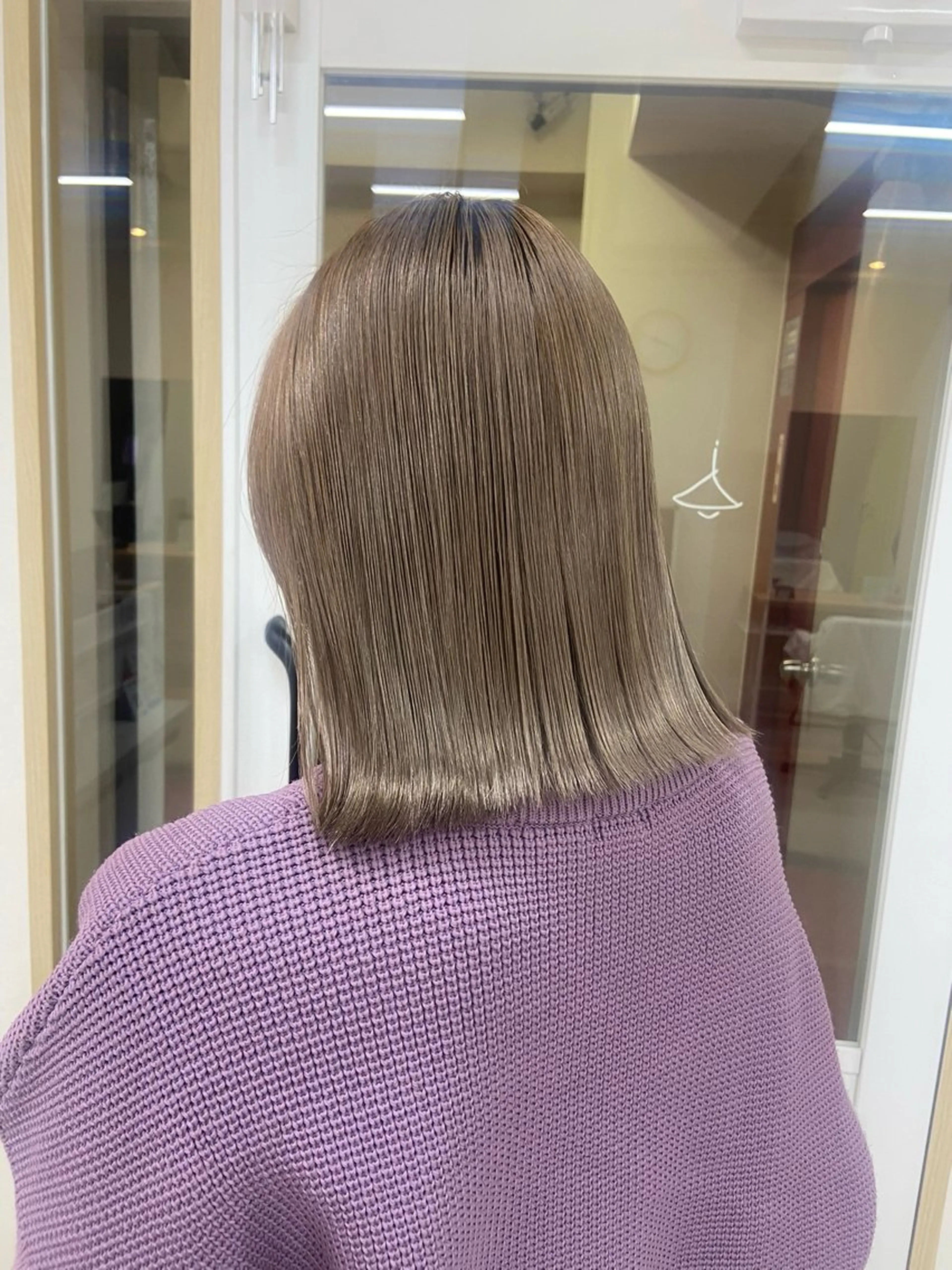 ミディアム ミディアムパーマ 縮毛矯正 宮澤 泉のヘアスタイル