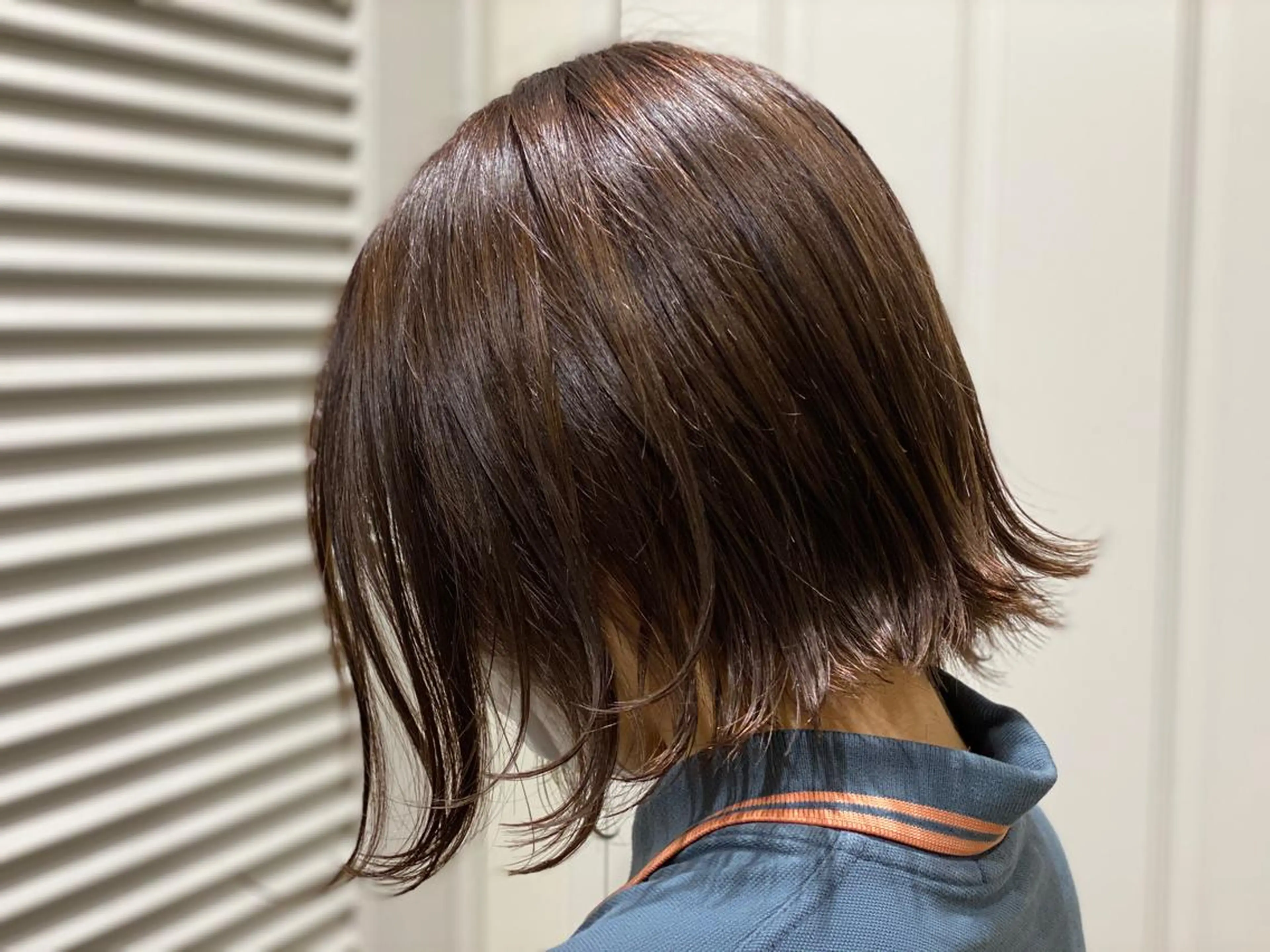 ショート カラー ブラウンカラー ショコラブラウン ボブ 外ハネヘア カット ヘアカラー トリートメント kawabe maikoのヘアスタイル
