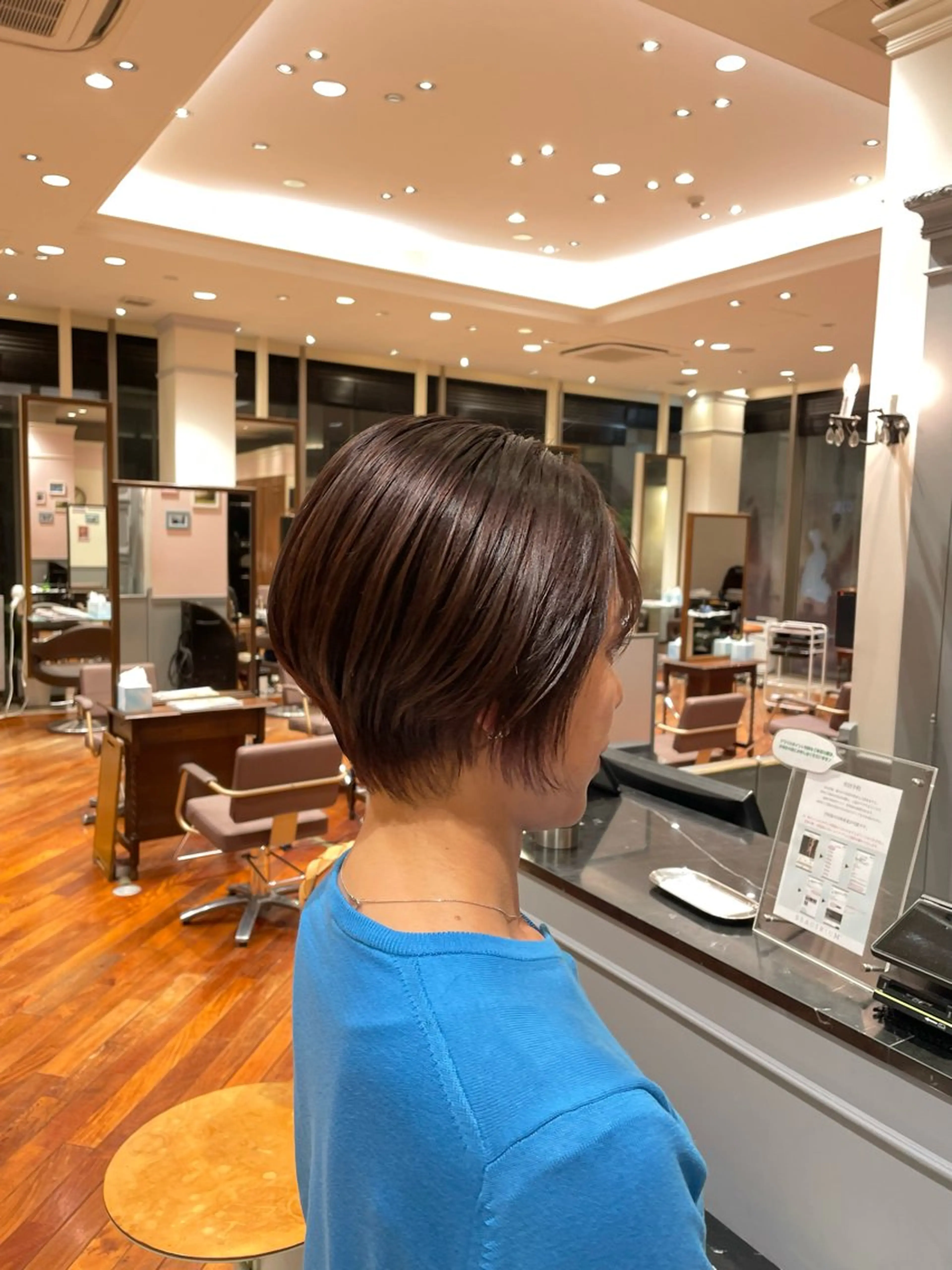 ショート 顔周りカット レイヤーカット ショートヘア 小顔カット 大阪梅田 稲葉利也斗のヘアスタイル