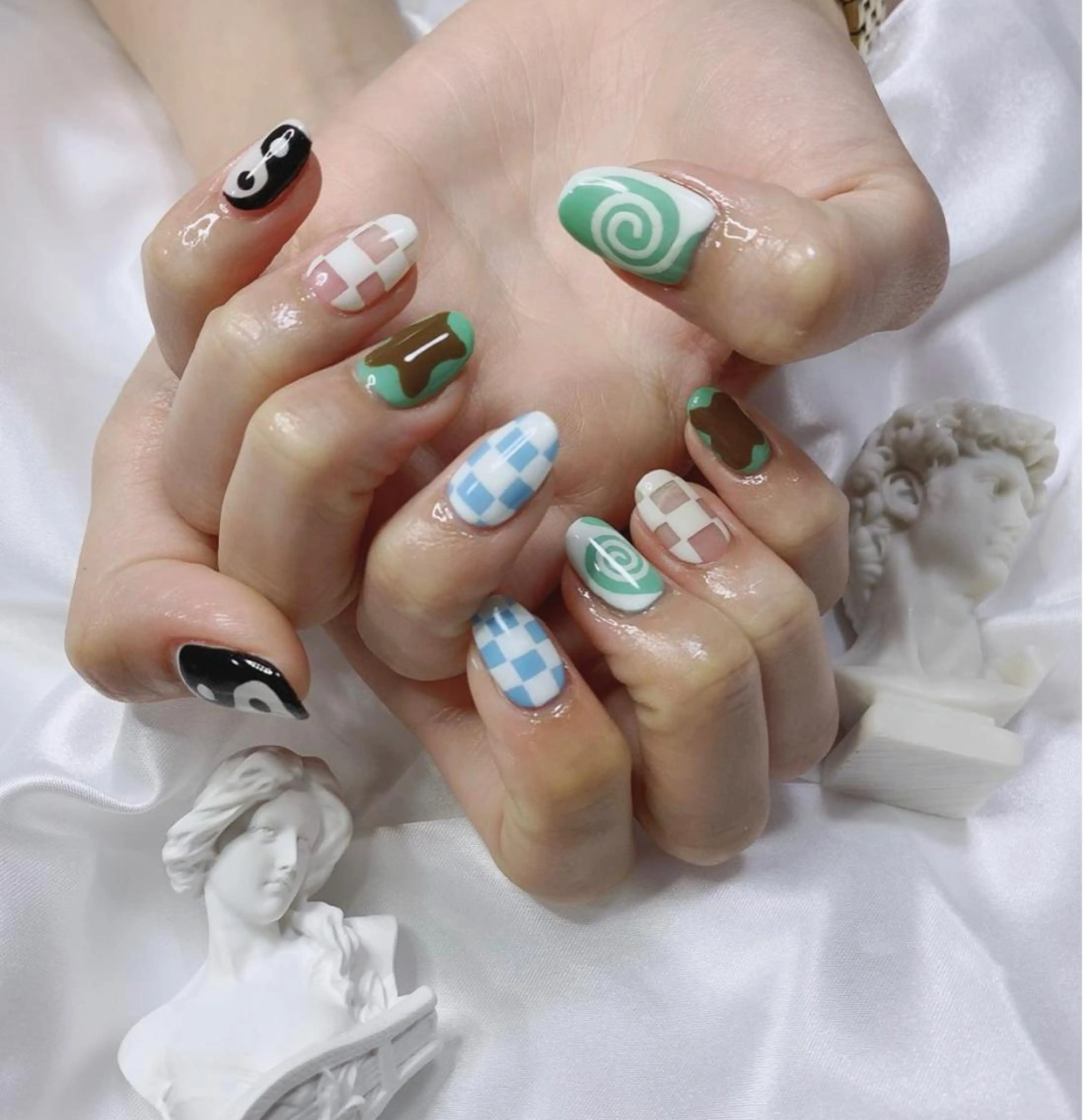 ネイル Mint NAILSALONのネイルデザイン