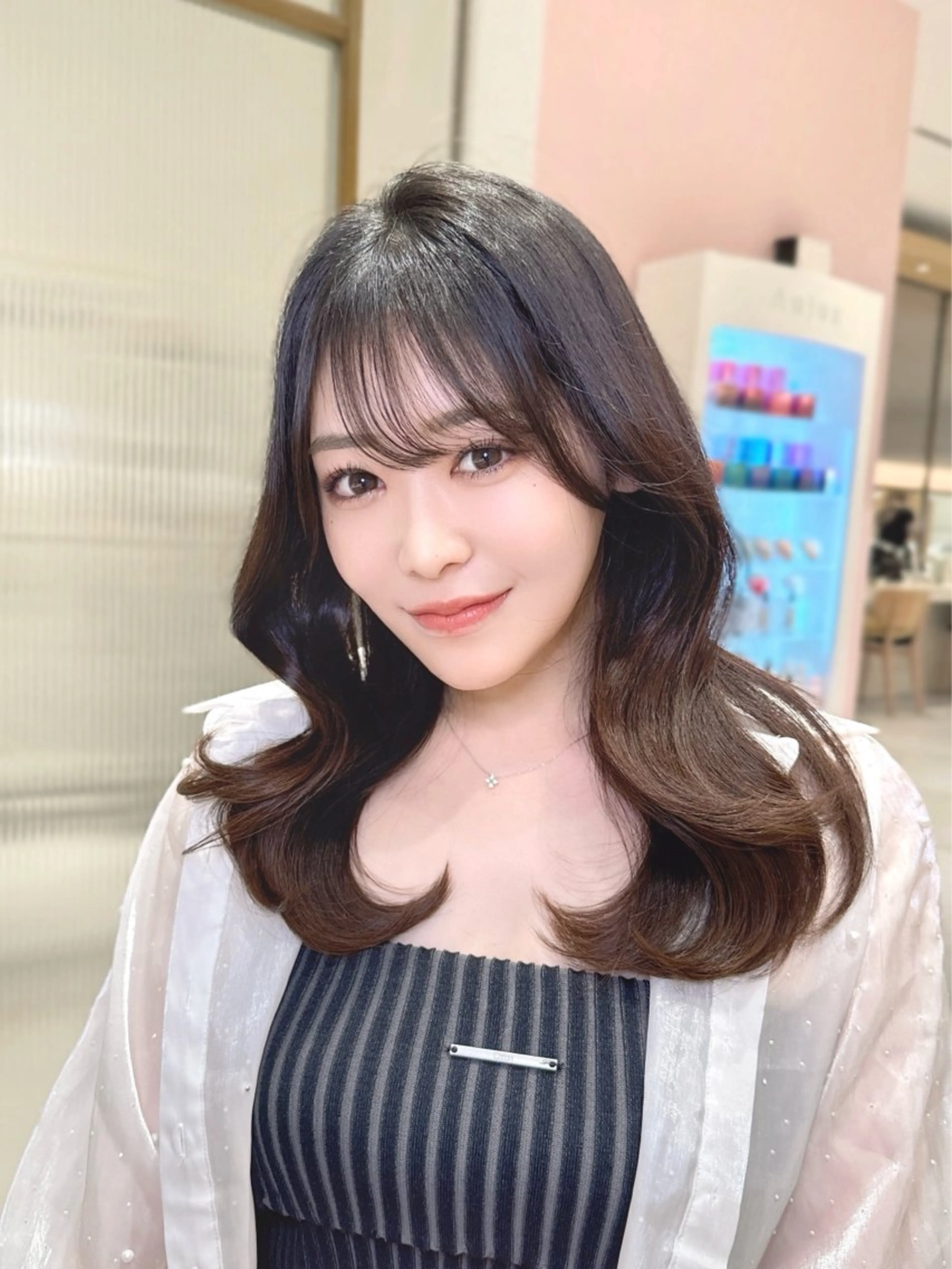 ミディアム カラー カット ヘアカラー トリートメント ヘッドスパ ヘアセット 韓国ヘア/レイヤー/ 顔まわり/りょーとのヘアスタイル