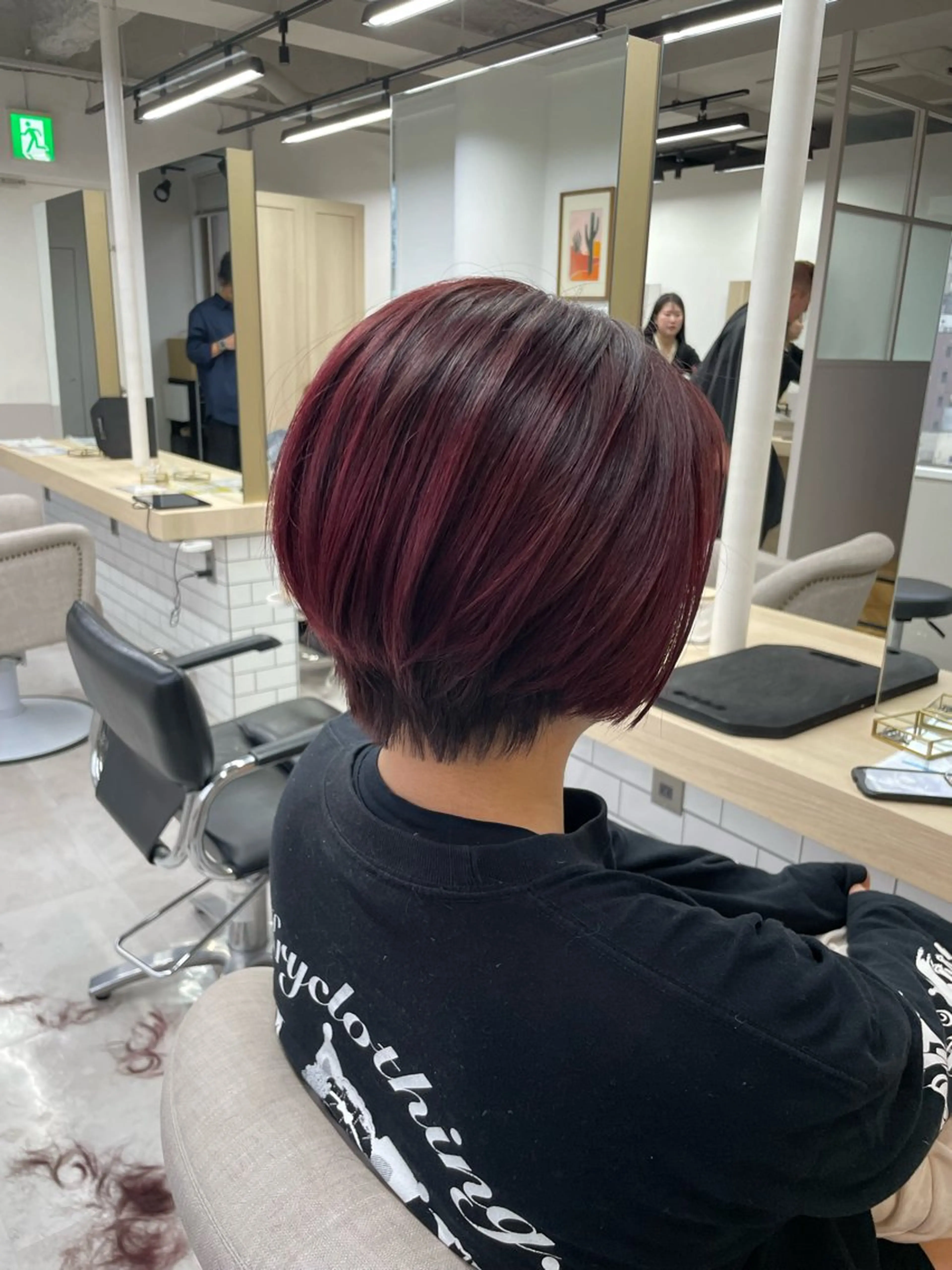 ショート Luana難波 🫧NOAのヘアスタイル