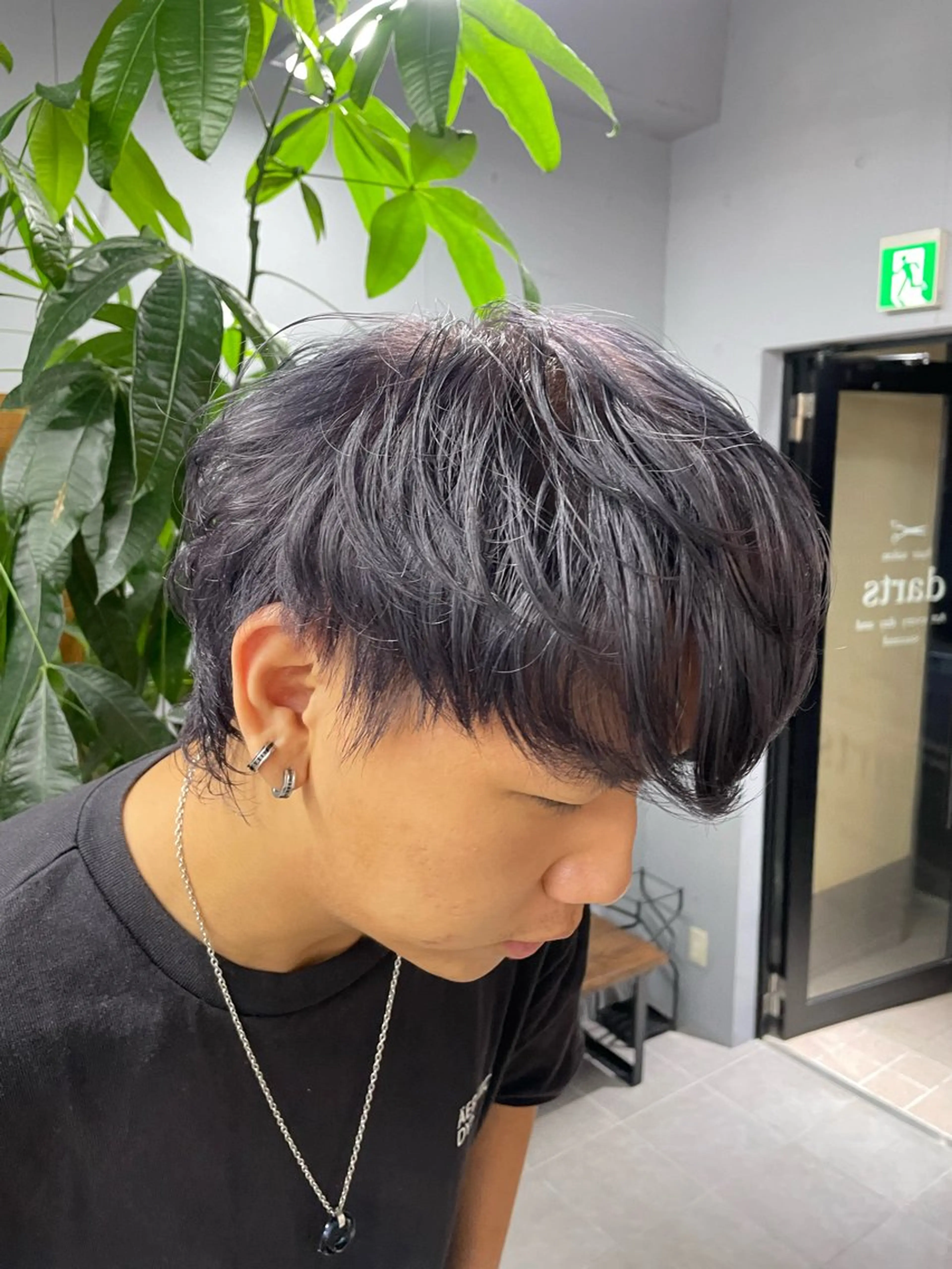 カラー メンズ メンズブリーチ ブリーチ 縮毛矯正 マツダ レンのヘアスタイル